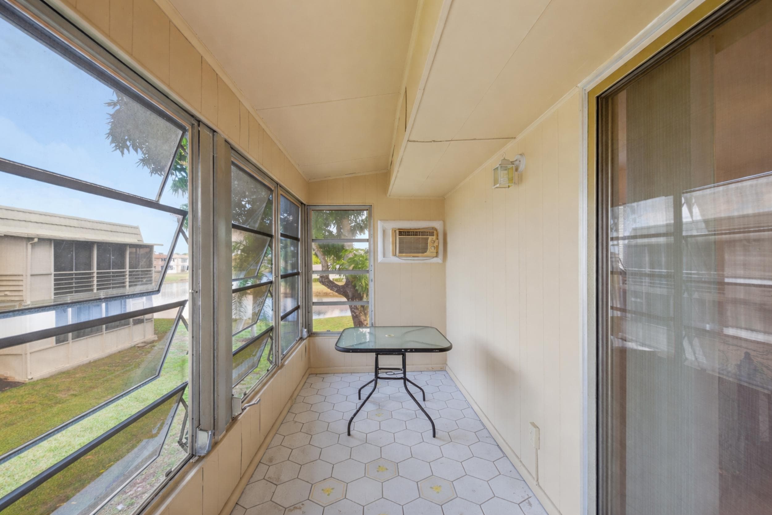 142 Monaco C, Delray Beach, FL 33446 19