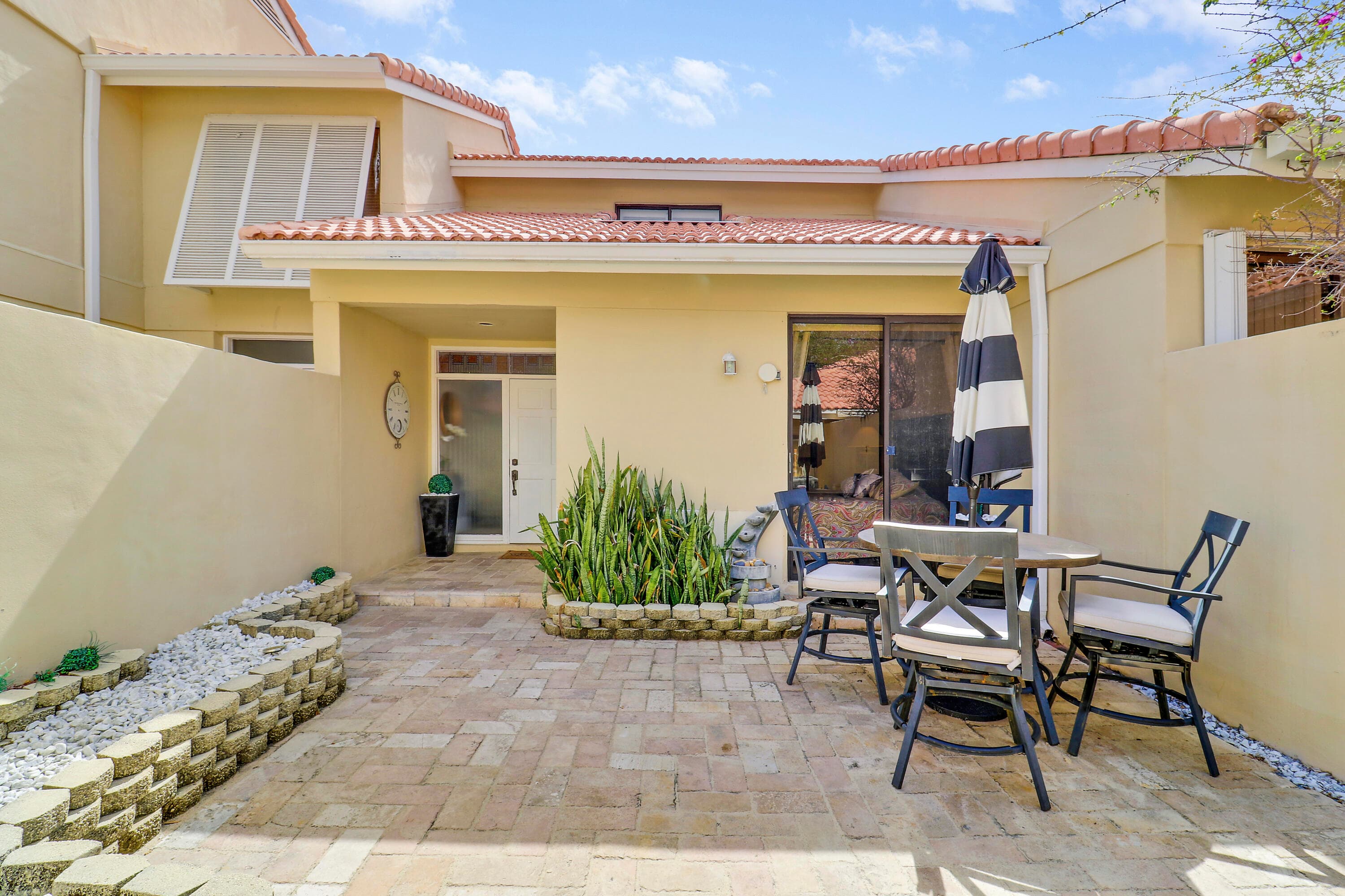 127 Old Meadow Way, Palm Beach Gardens, FL 33418 2
