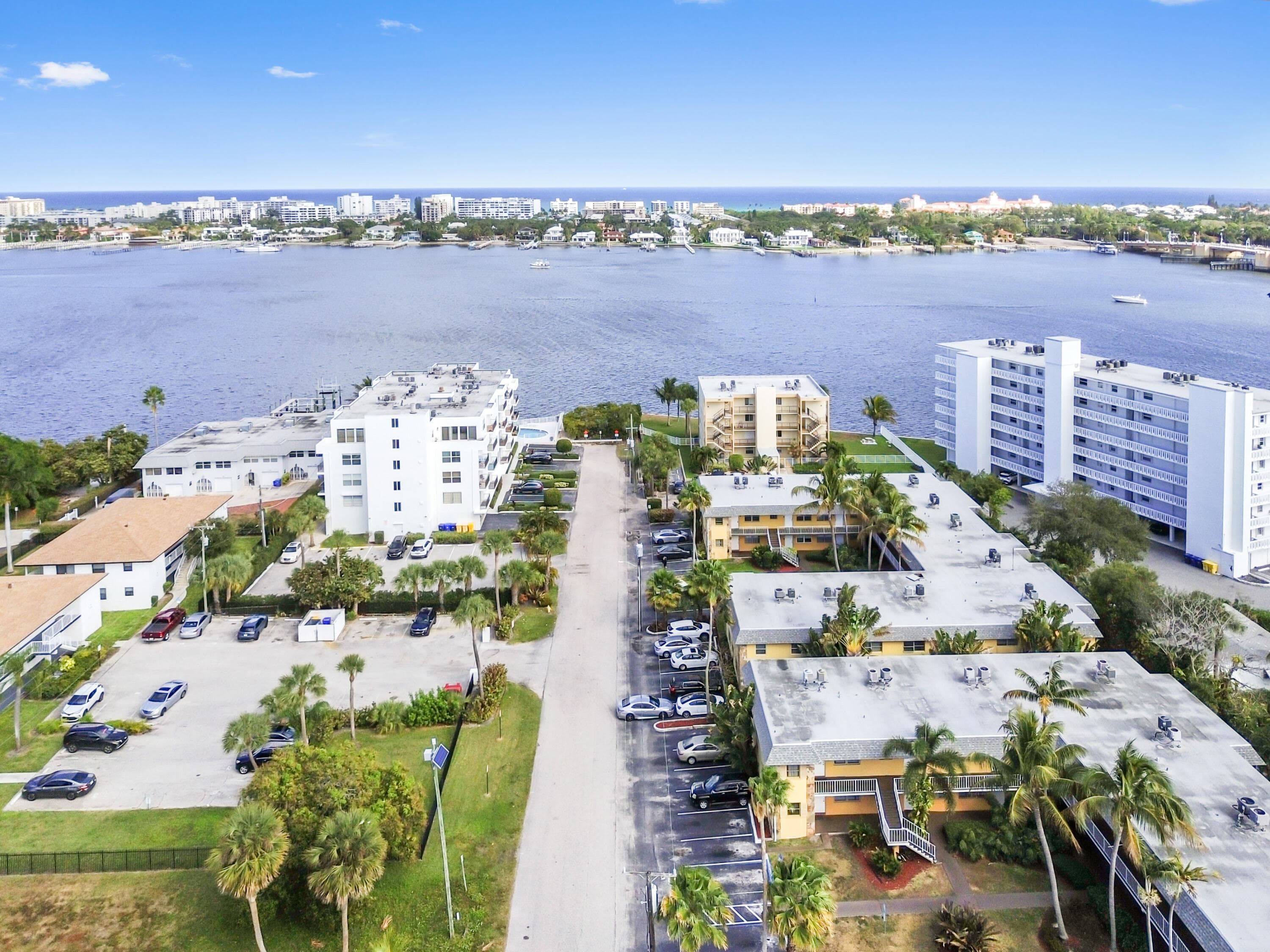 240 Croton Avenue 102, Lantana, FL 33462 16