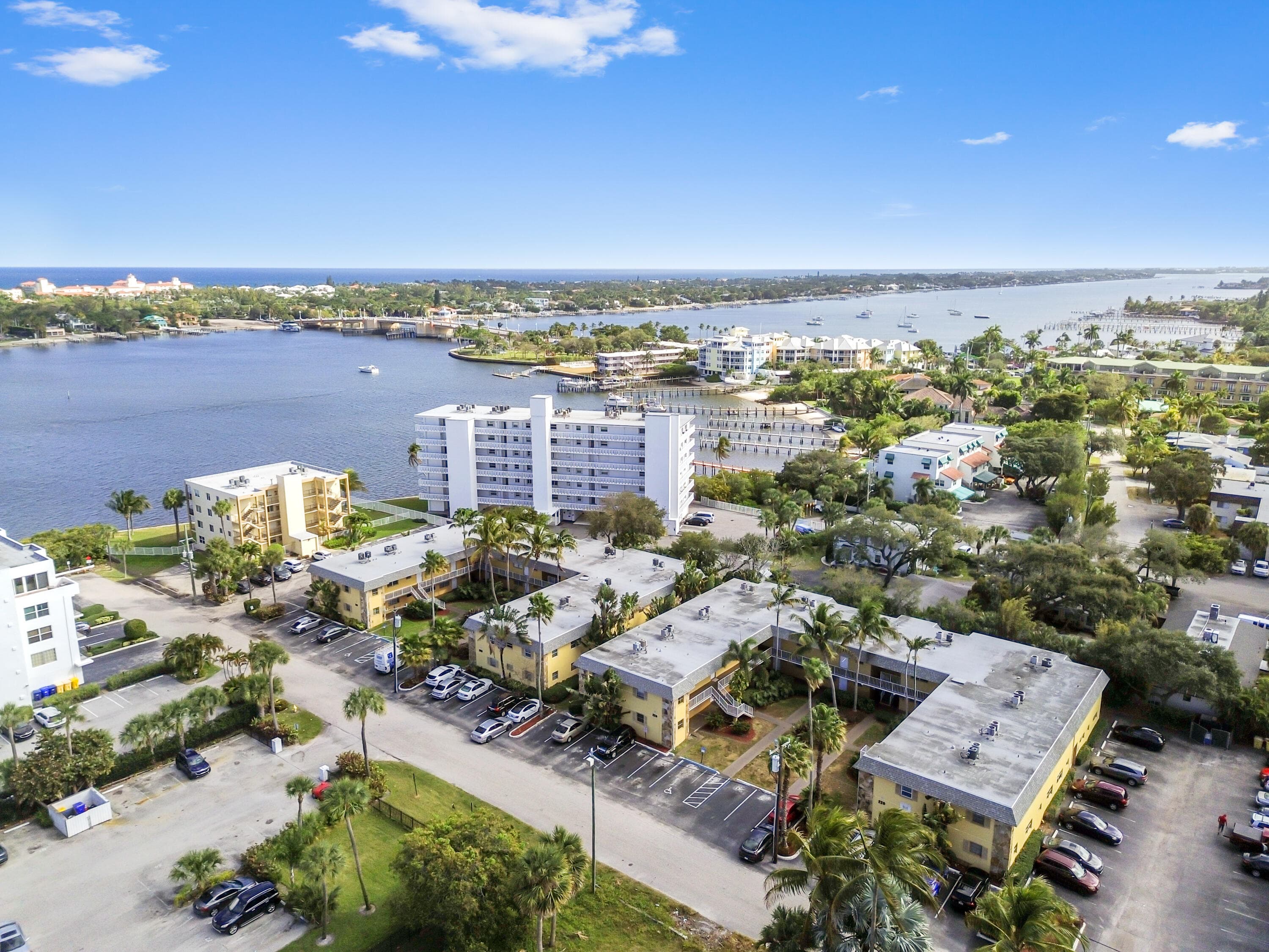 240 Croton Avenue 102, Lantana, FL 33462 2