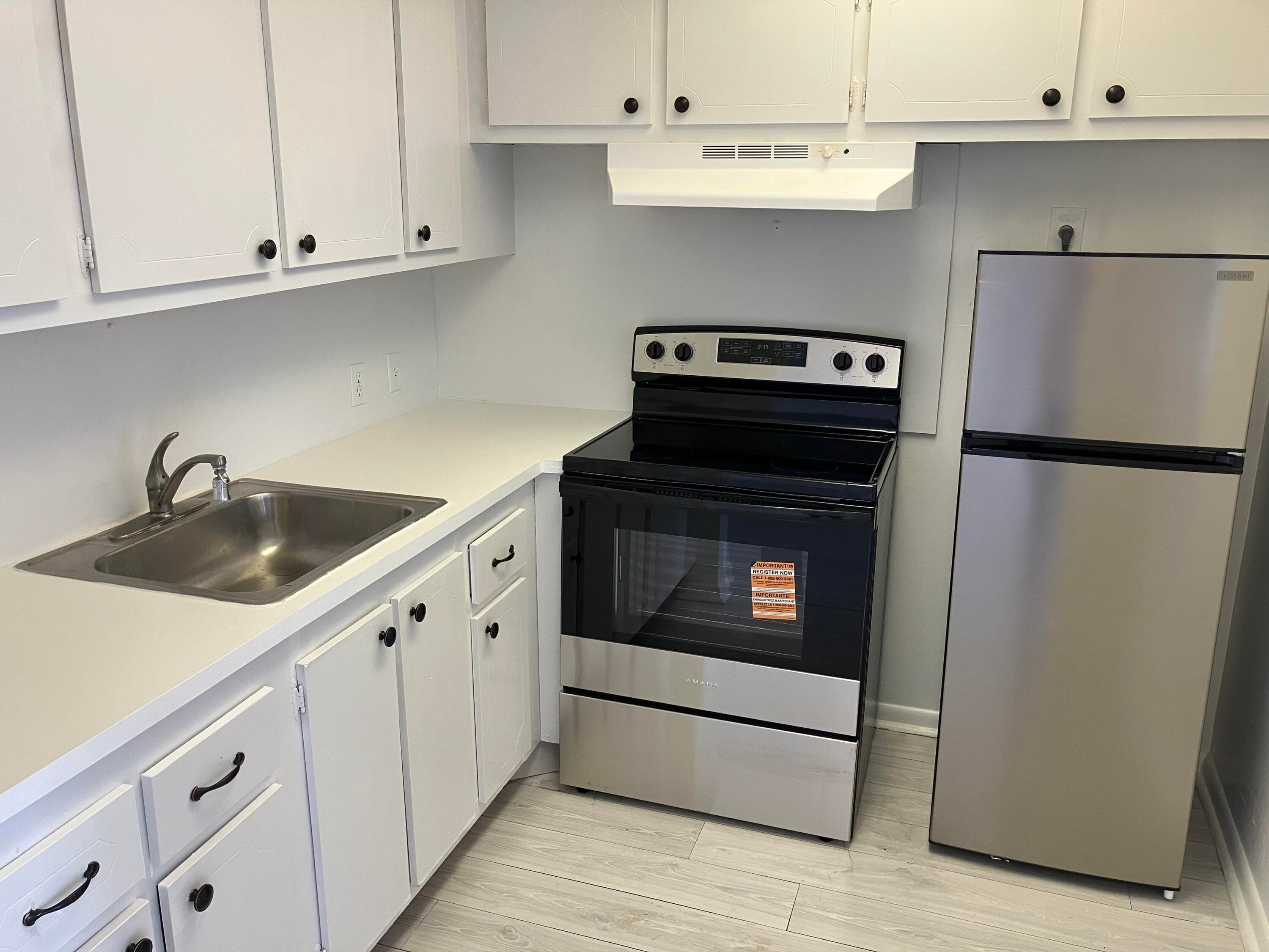156 Suffolk D, Boca Raton, FL 33434 9