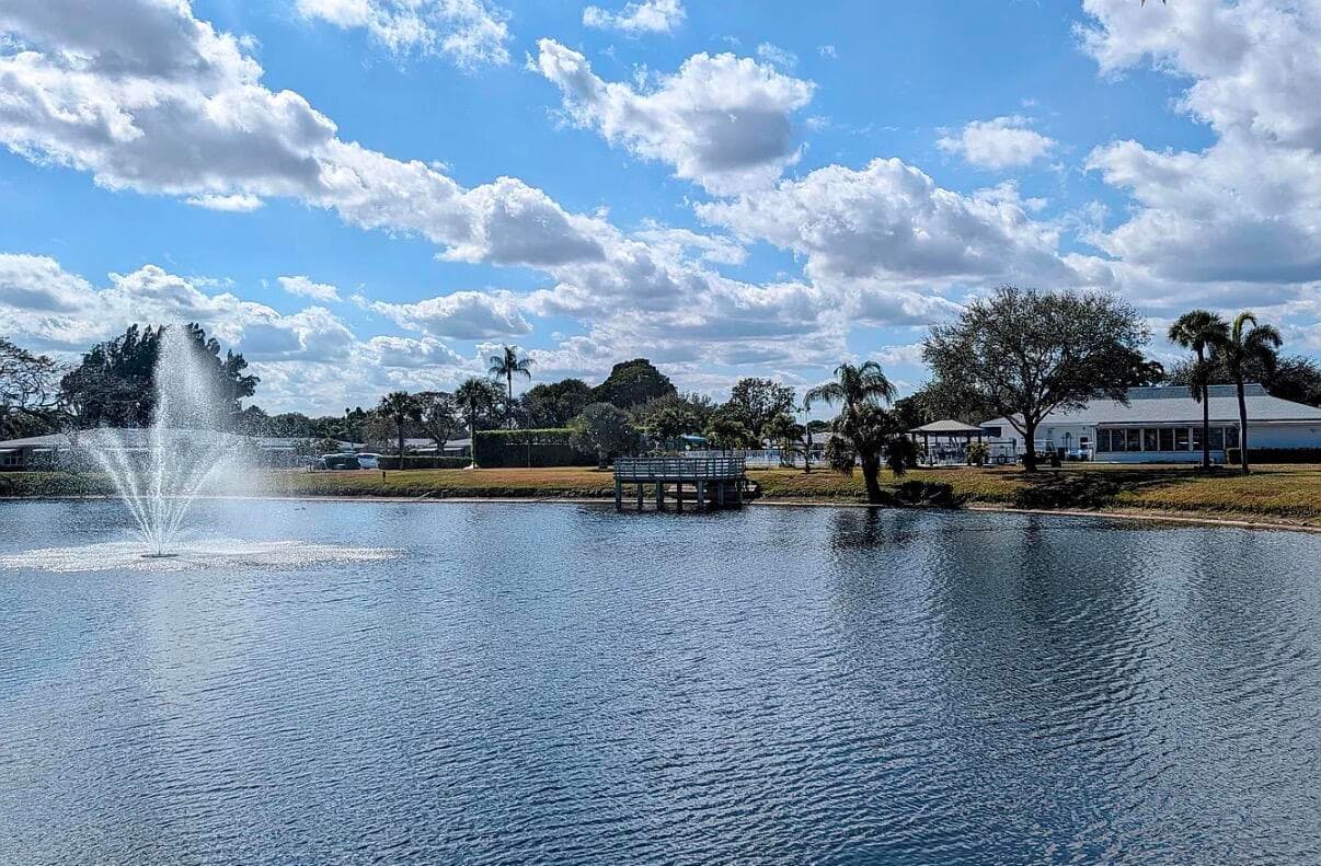 370 High Point Boulevard C, Delray Beach, FL 33445 35