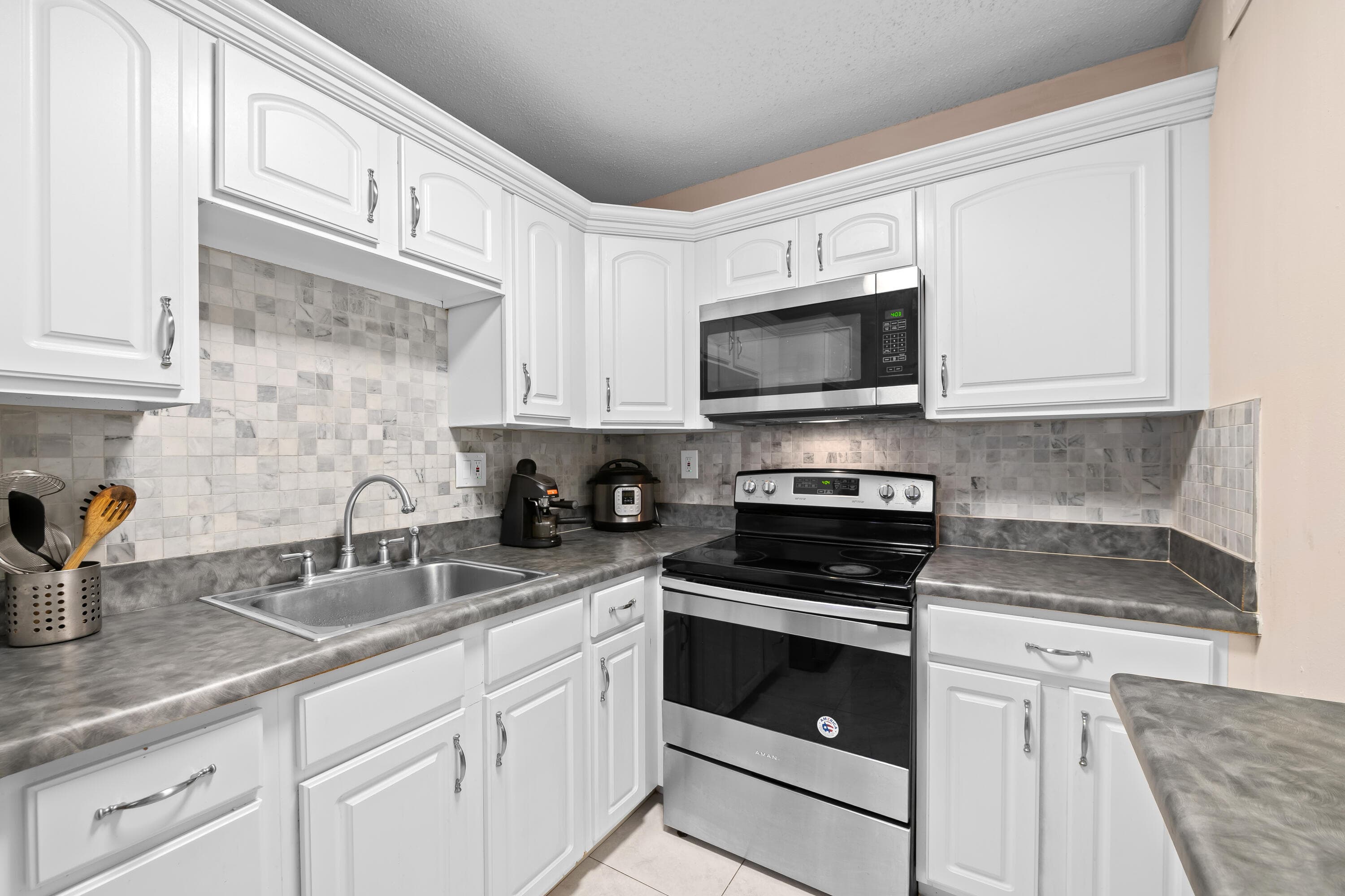 5180 E Sabal Palm Boulevard 239, Tamarac, FL 33319 2