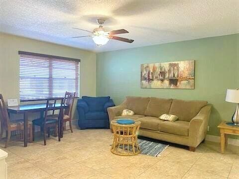 801 Hummingbird Way 205, North Palm Beach, FL 33408 4
