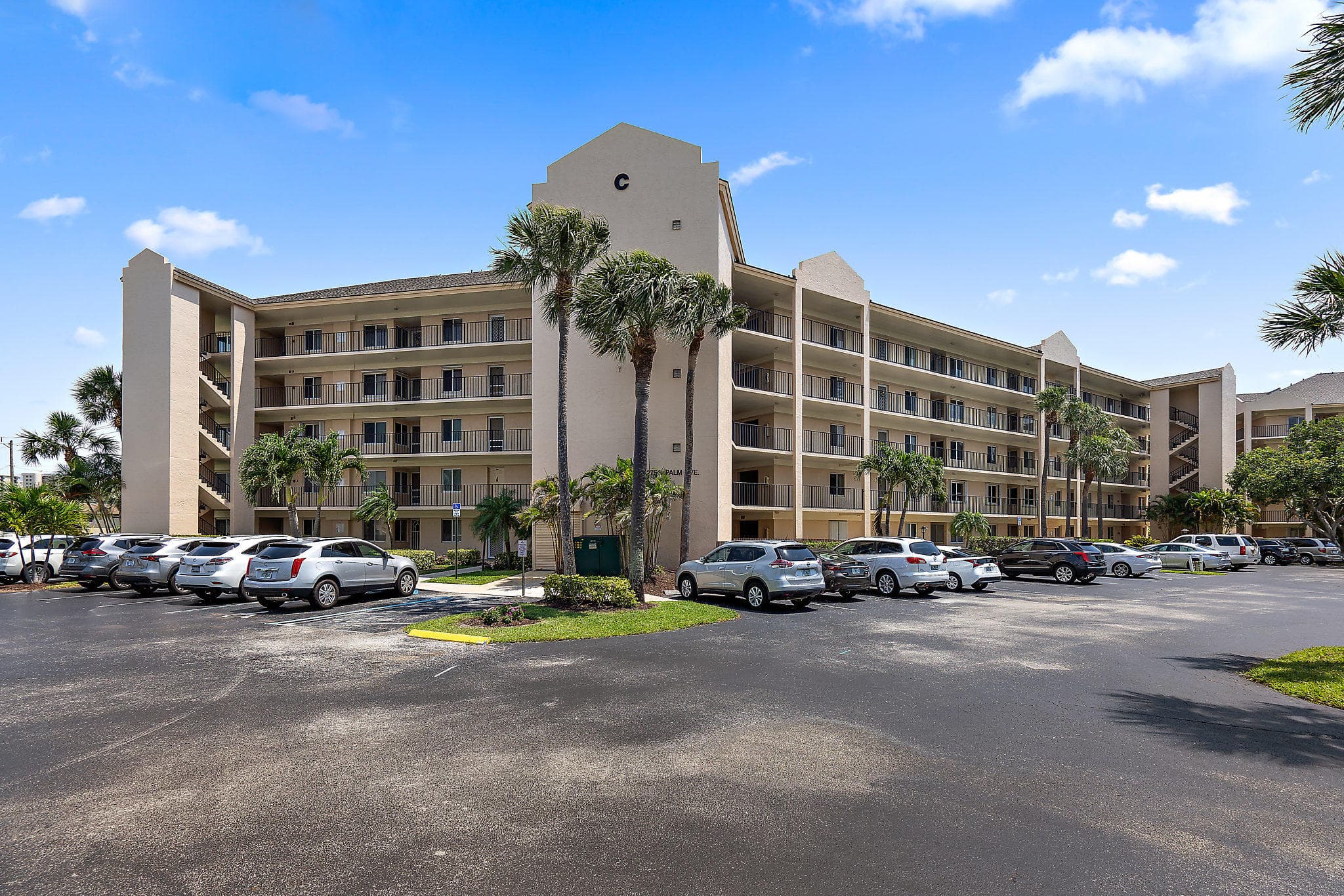 275 Palm Avenue C203, Jupiter, FL 33477 21