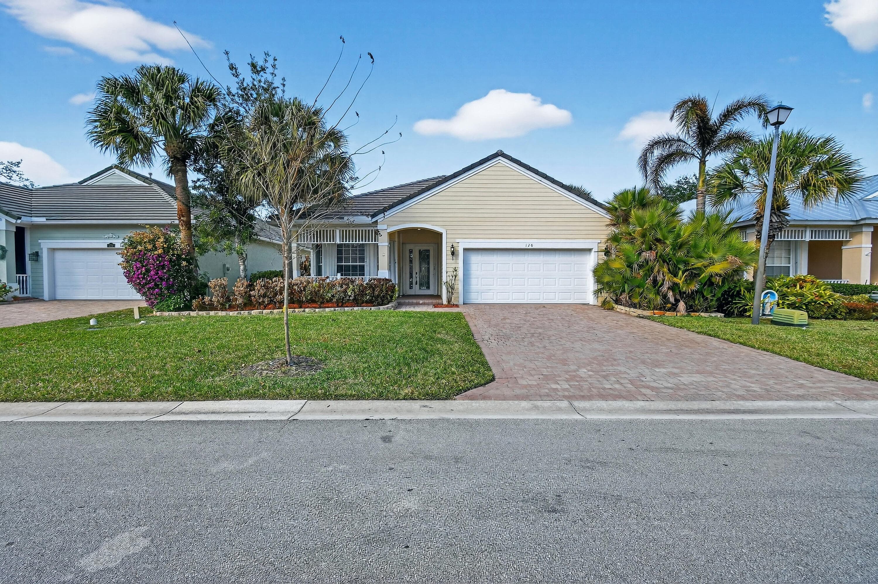 120 NW Willow Grove Avenue, Port St. Lucie, FL 34986 4