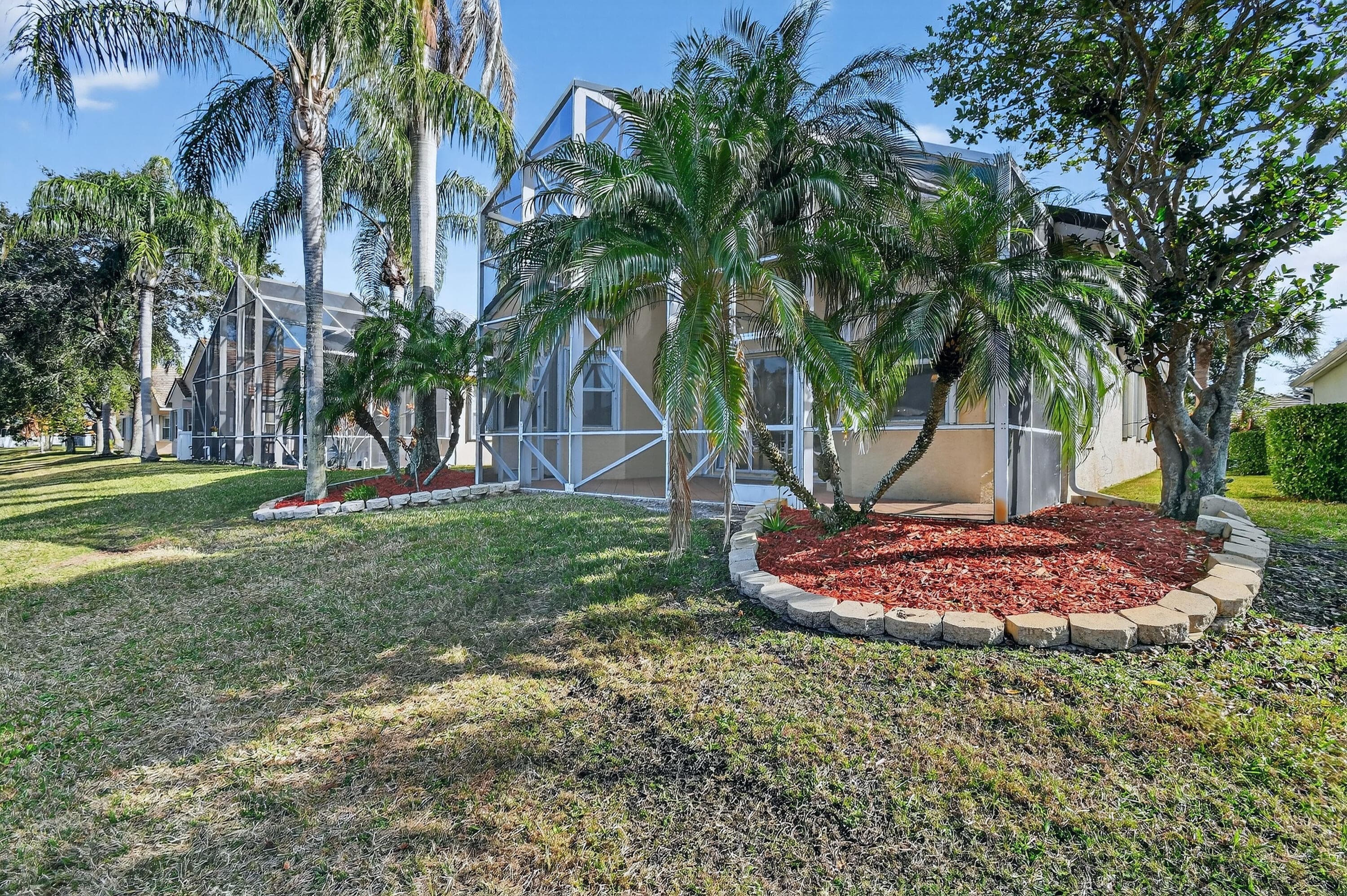 120 NW Willow Grove Avenue, Port St. Lucie, FL 34986 69