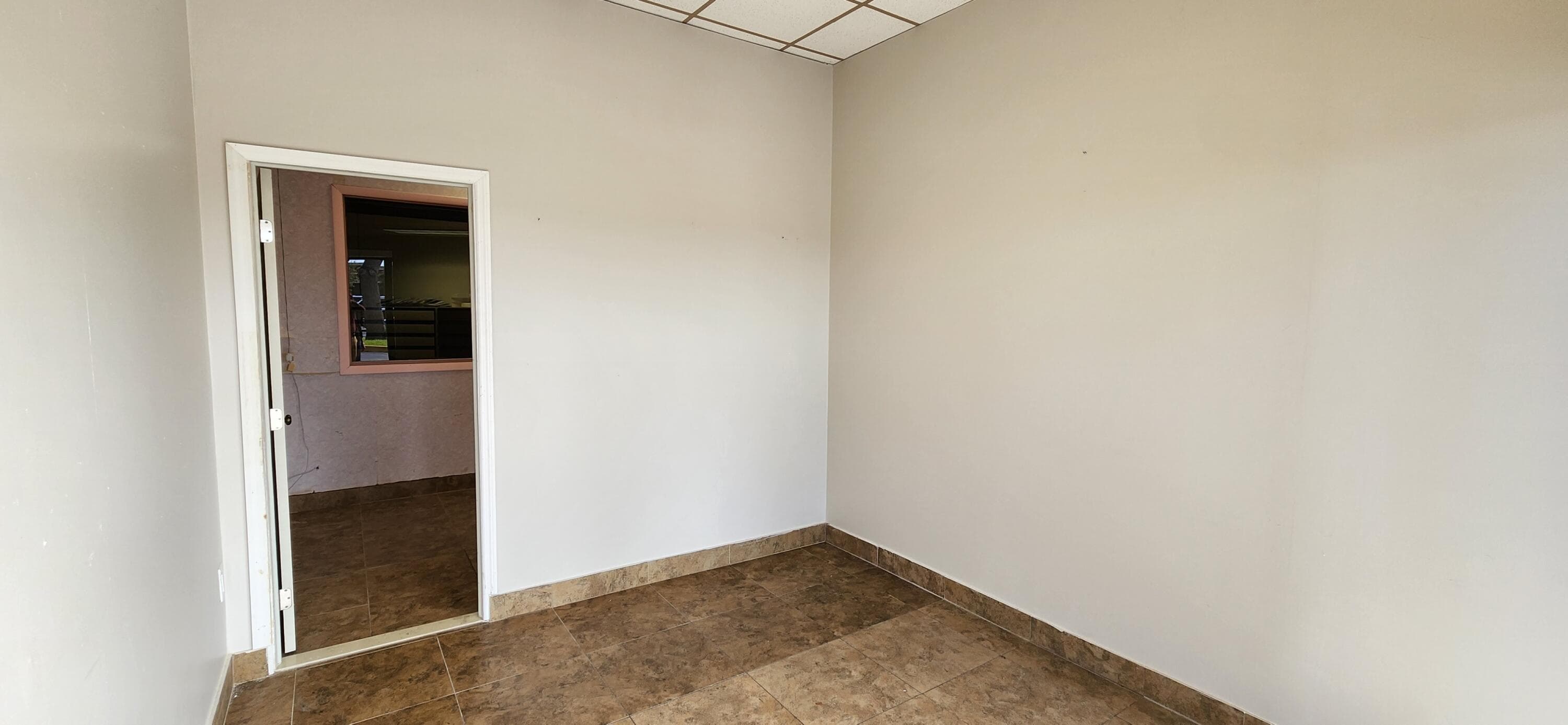 1207 S Powerline Road, Pompano Beach, FL 33069 2