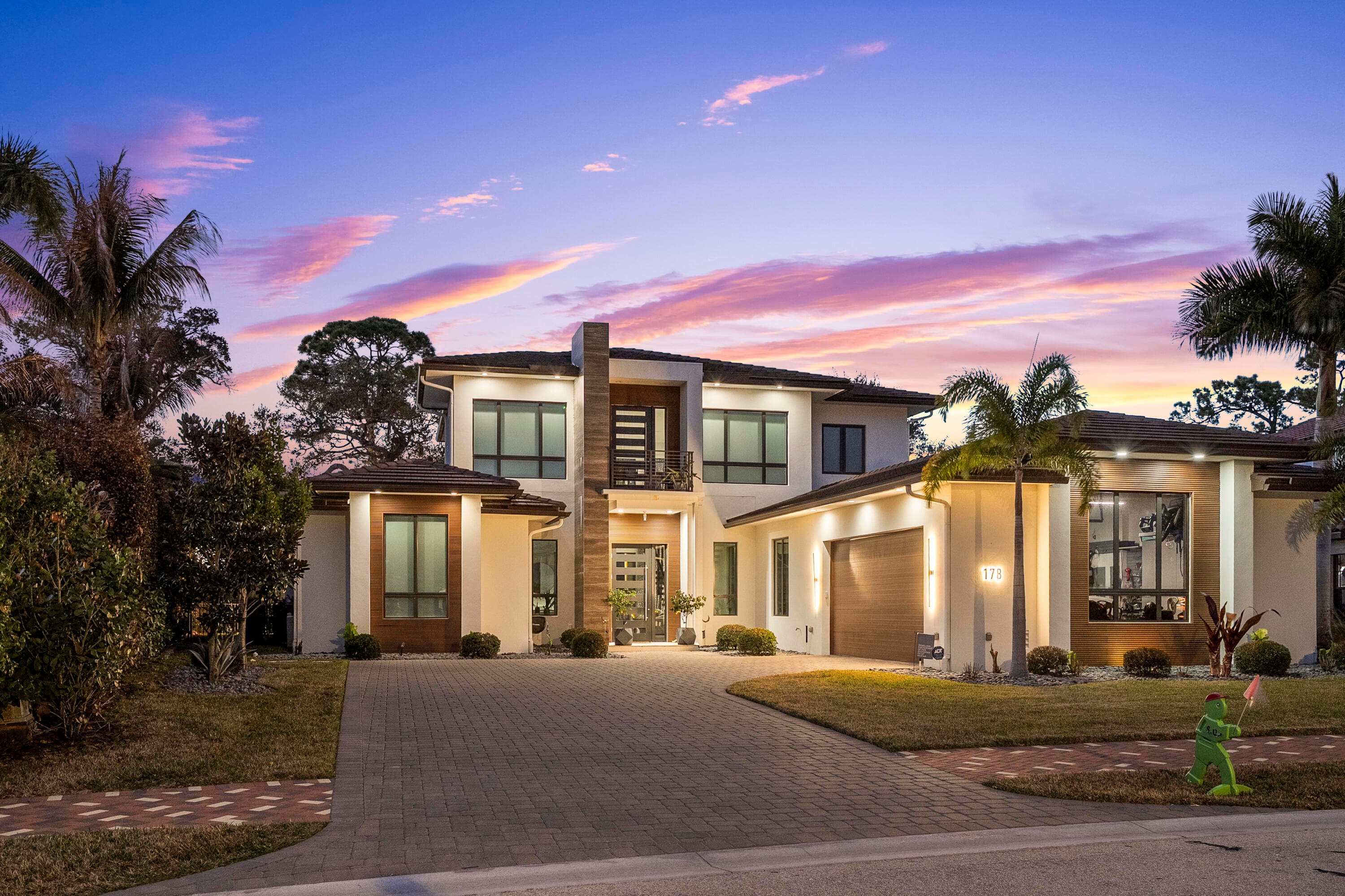 178 SE Via Lago Garda, Port St. Lucie, FL 34952 53
