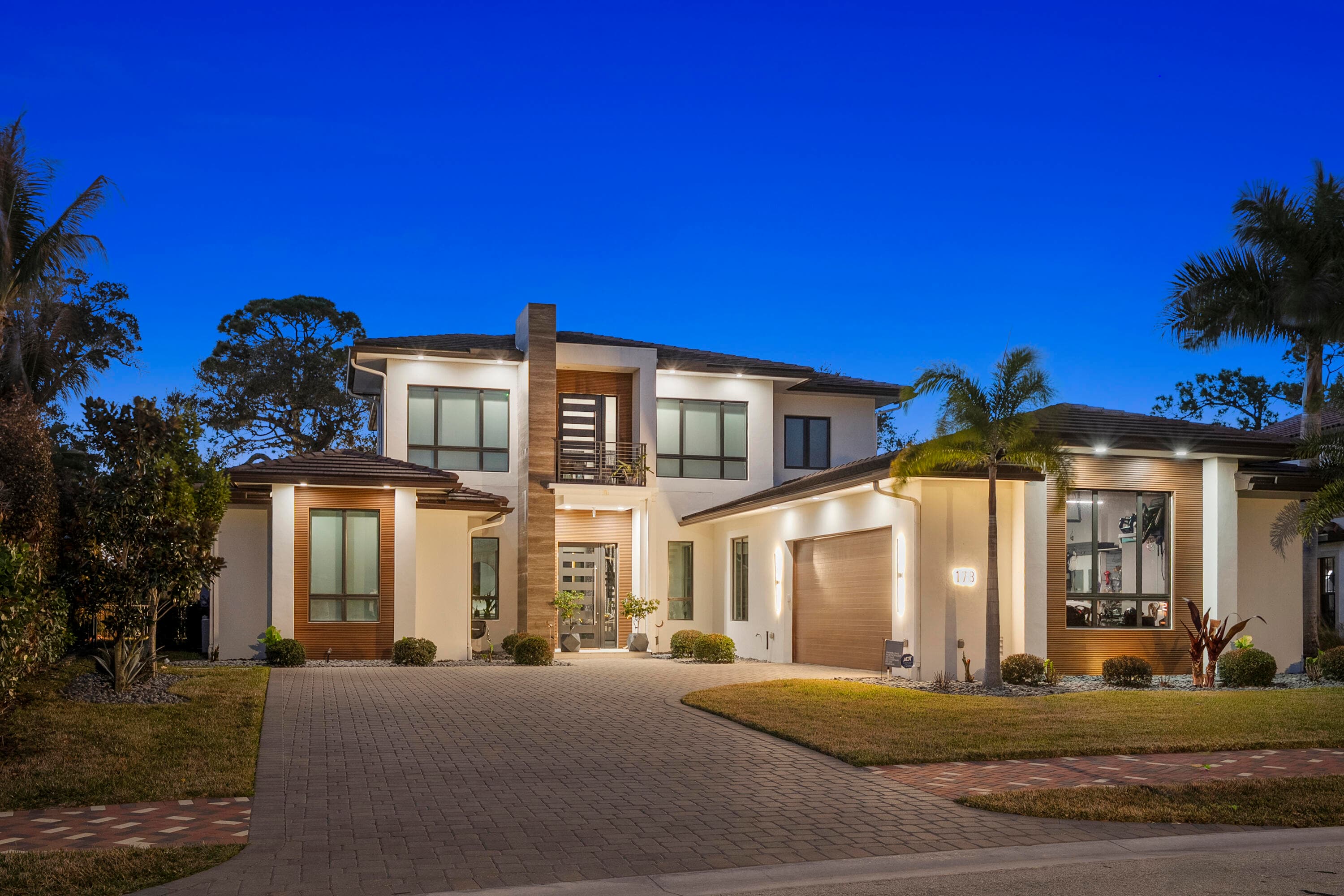 178 SE Via Lago Garda, Port St. Lucie, FL 34952