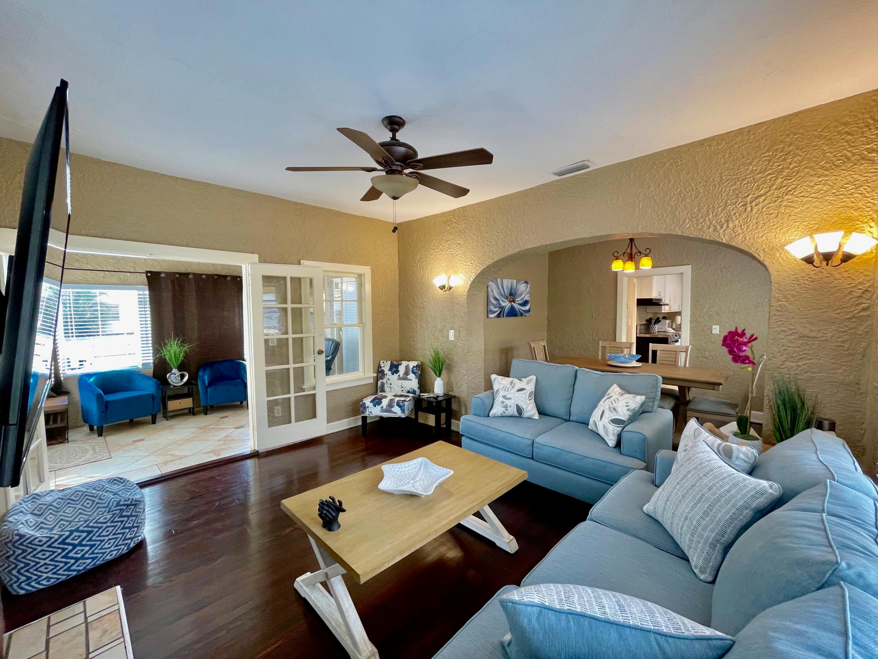 5555 Garden Avenue Sfh With A Detached Apt. Bldg., West Palm Beach, FL 33405 3