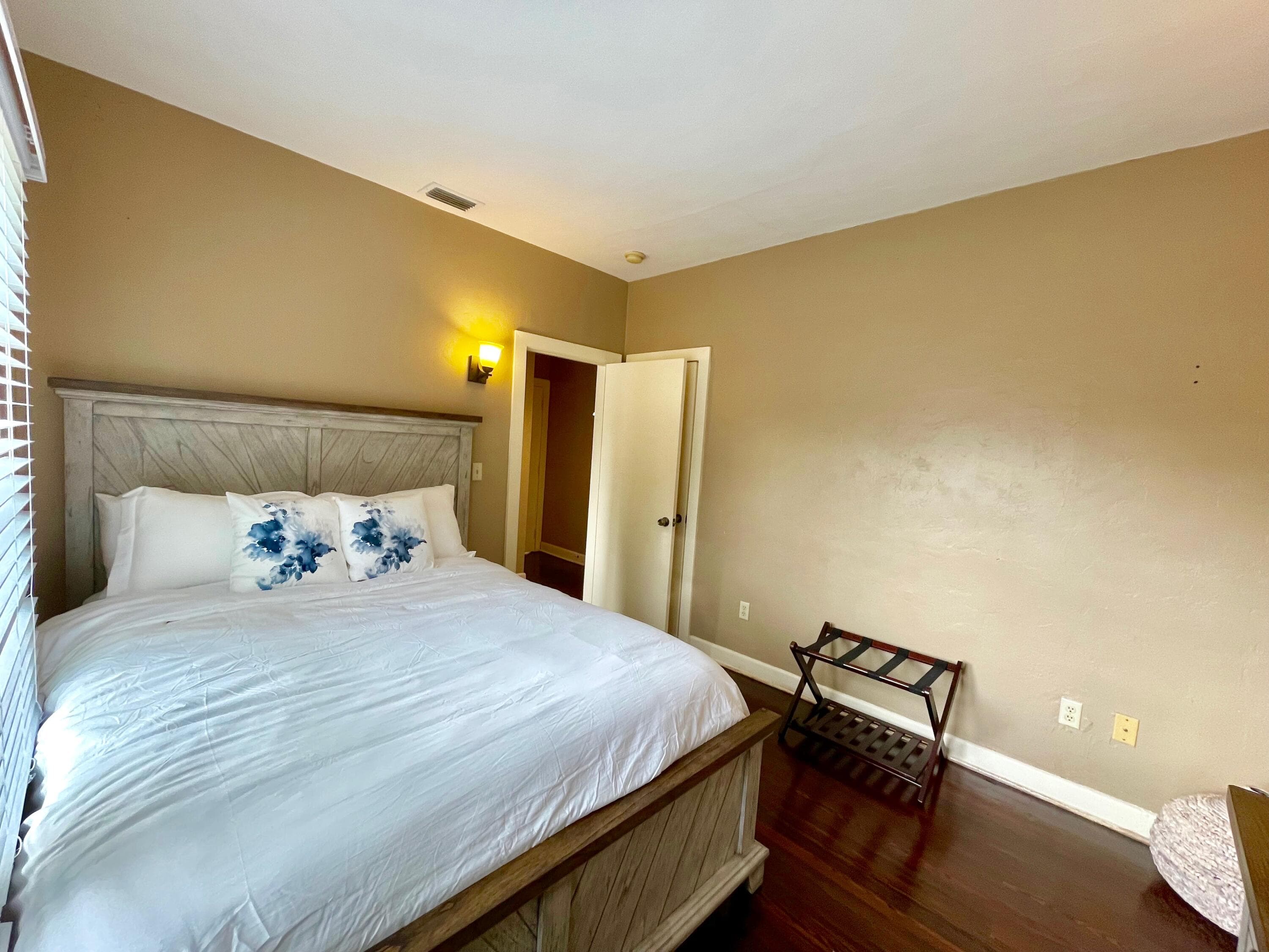 5555 Garden Avenue Sfh With A Detached Apt. Bldg., West Palm Beach, FL 33405 16