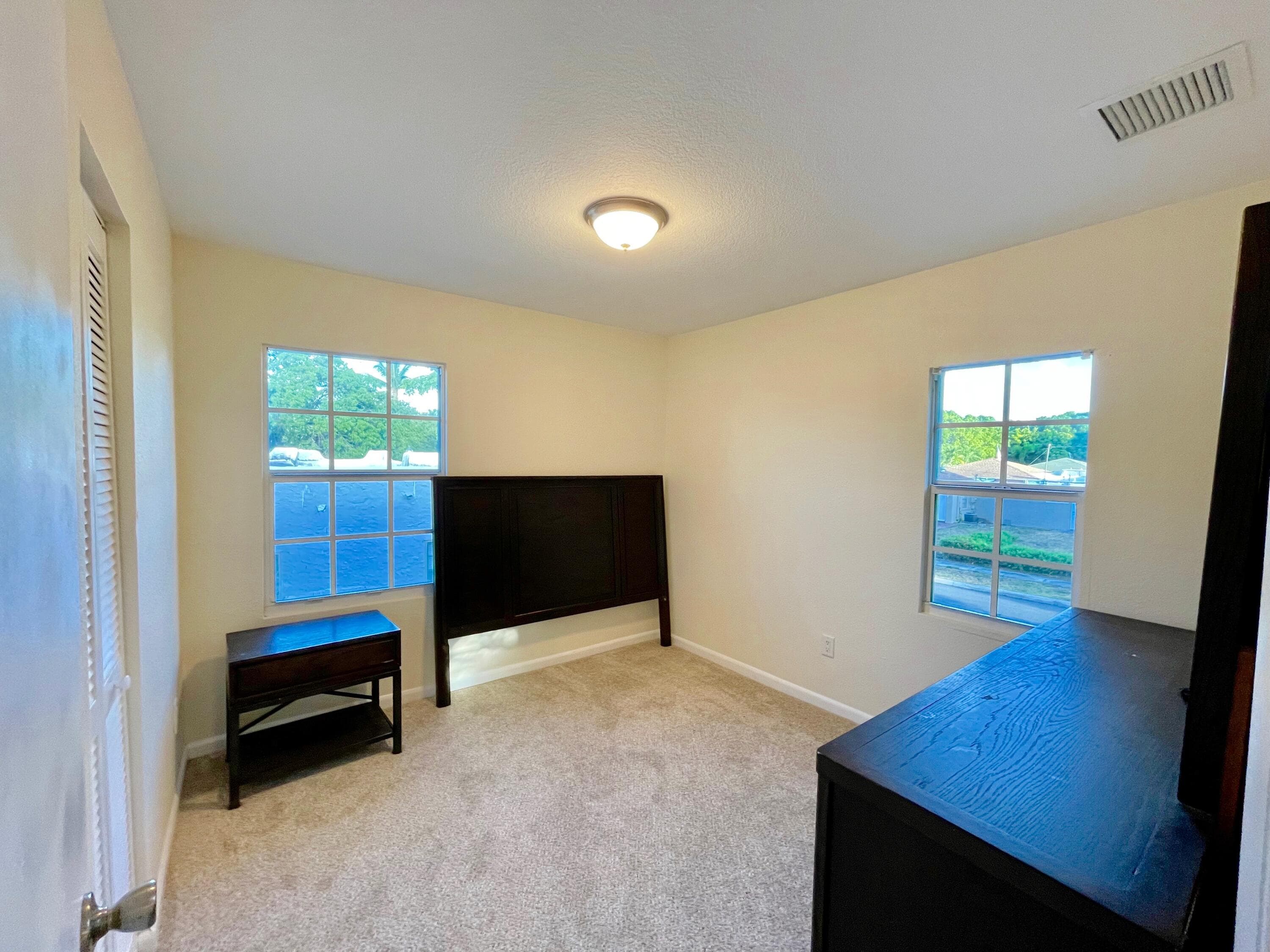 5555 Garden Avenue Sfh With A Detached Apt. Bldg., West Palm Beach, FL 33405 33