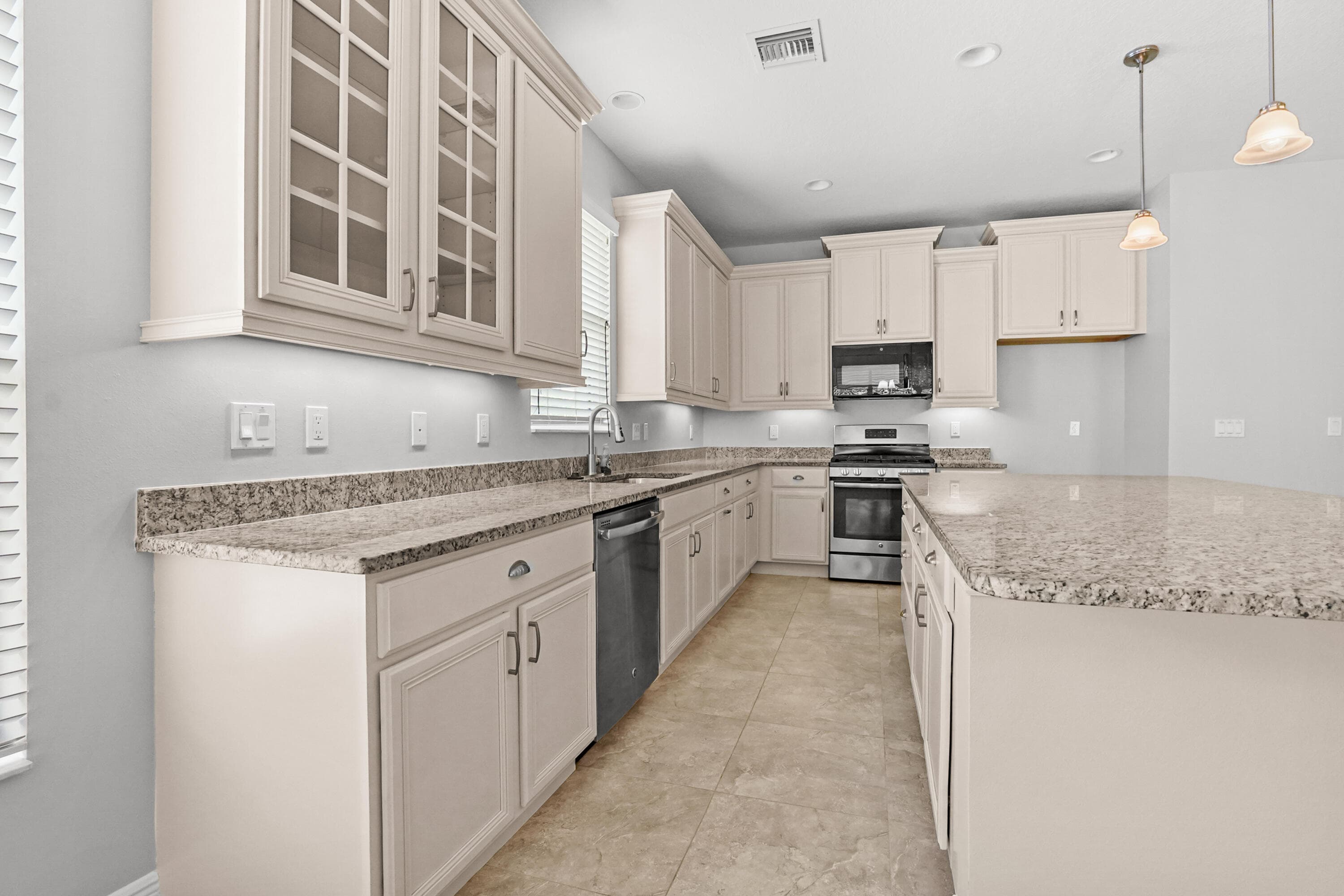 10139 SW Cypress Wood Court, Port St. Lucie, FL 34987 5