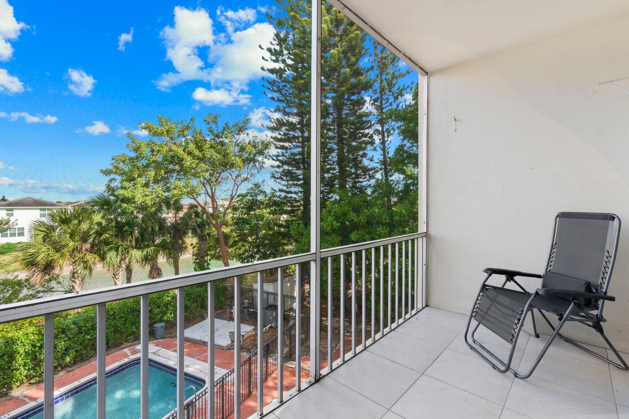 1101 Crystal Lake Drive 309, Pompano Beach, FL 33064 5