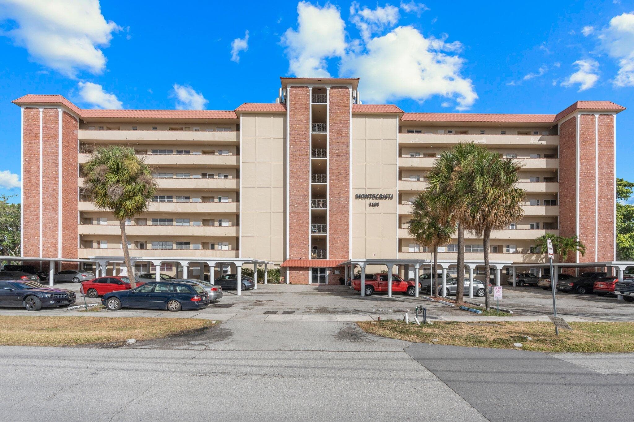 1101 Crystal Lake Drive 309, Pompano Beach, FL 33064 9