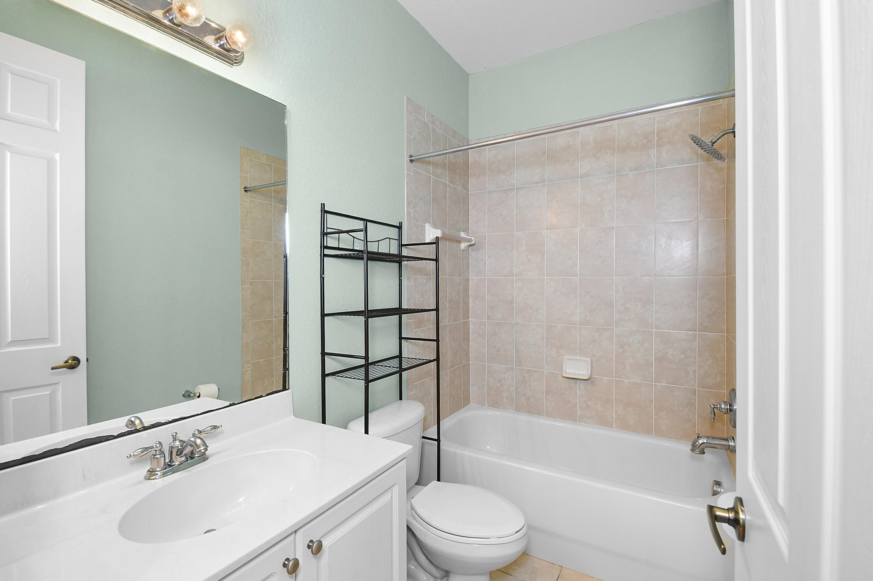 9902 E Verona Circle Circle, Vero Beach, FL 32966 26