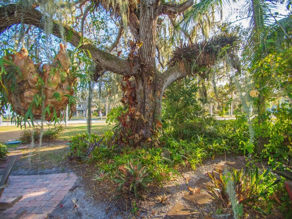 3001 N N Indian River Drive Drive, Fort Pierce, FL 34946 46