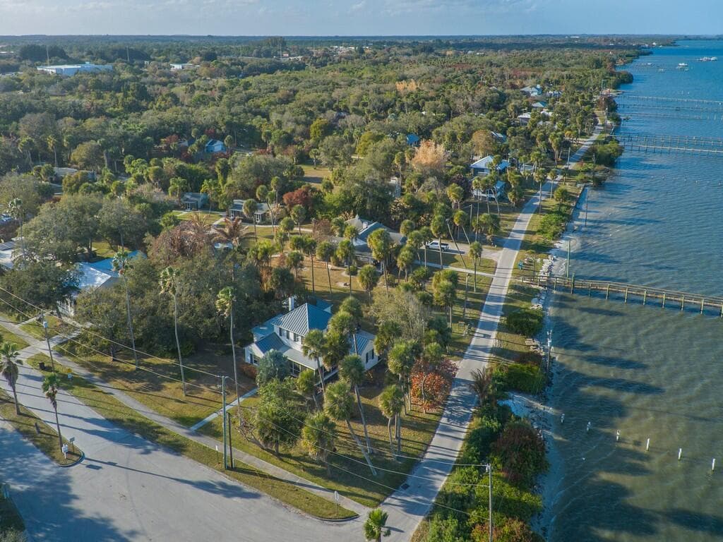 3001 N N Indian River Drive Drive, Fort Pierce, FL 34946 72