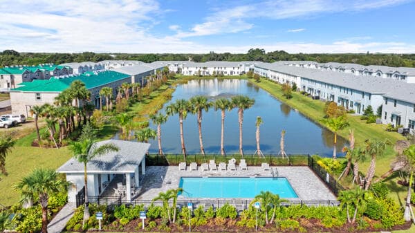 419 Salisbury Circle, Fort Pierce, FL 34982 25