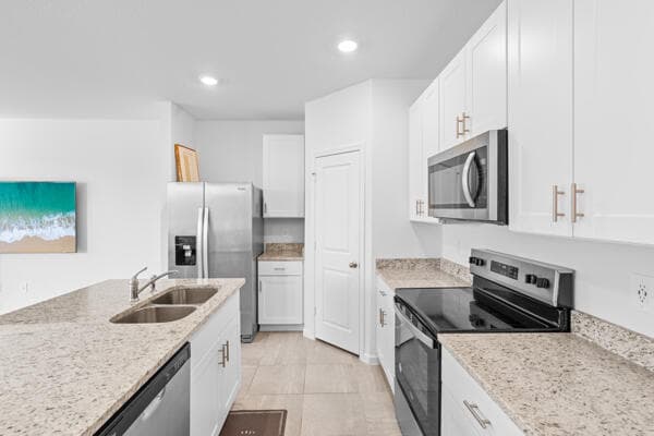 419 Salisbury Circle, Fort Pierce, FL 34982 8