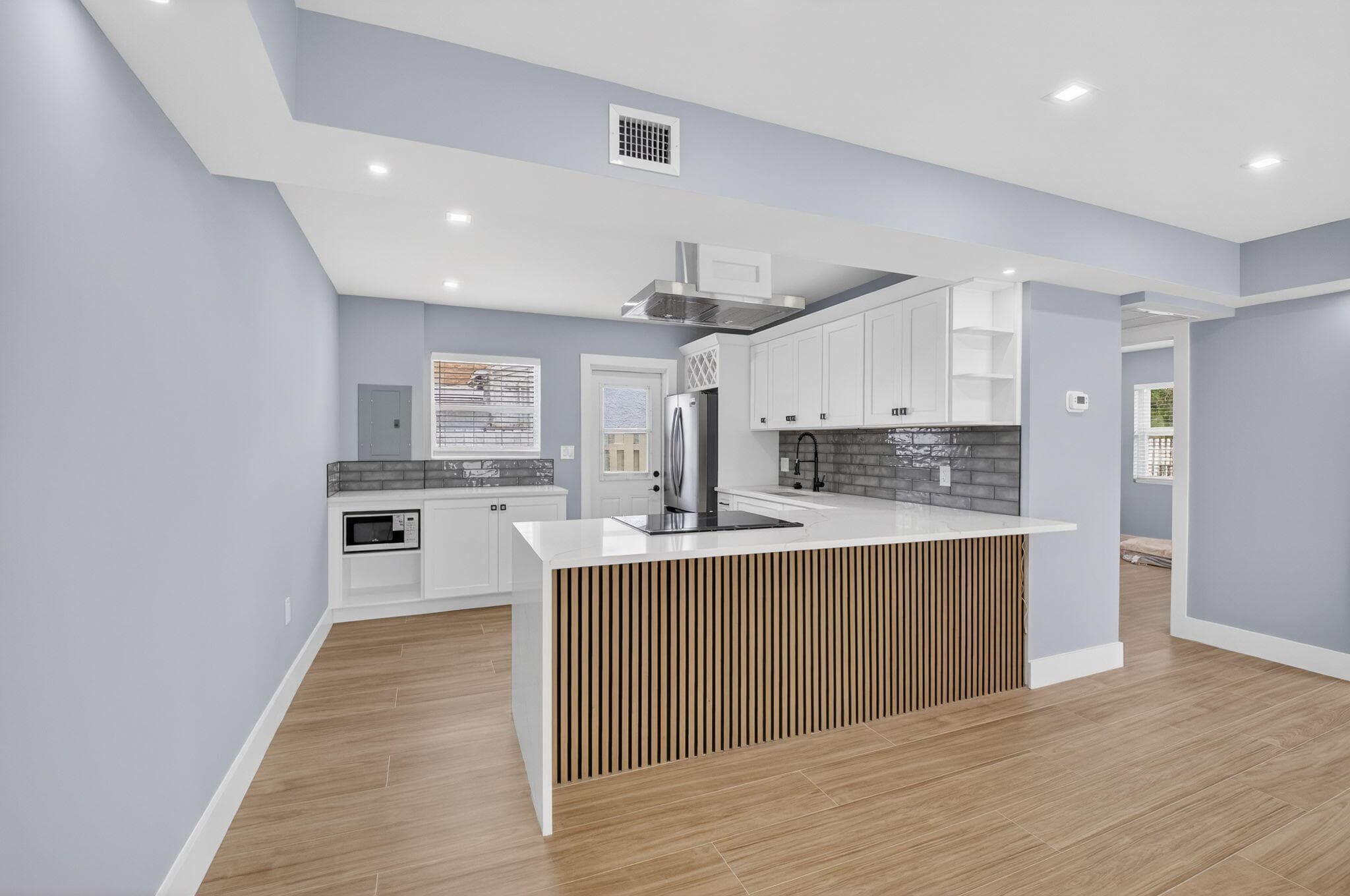 341 SE 3rd Avenue, Delray Beach, FL 33483 4
