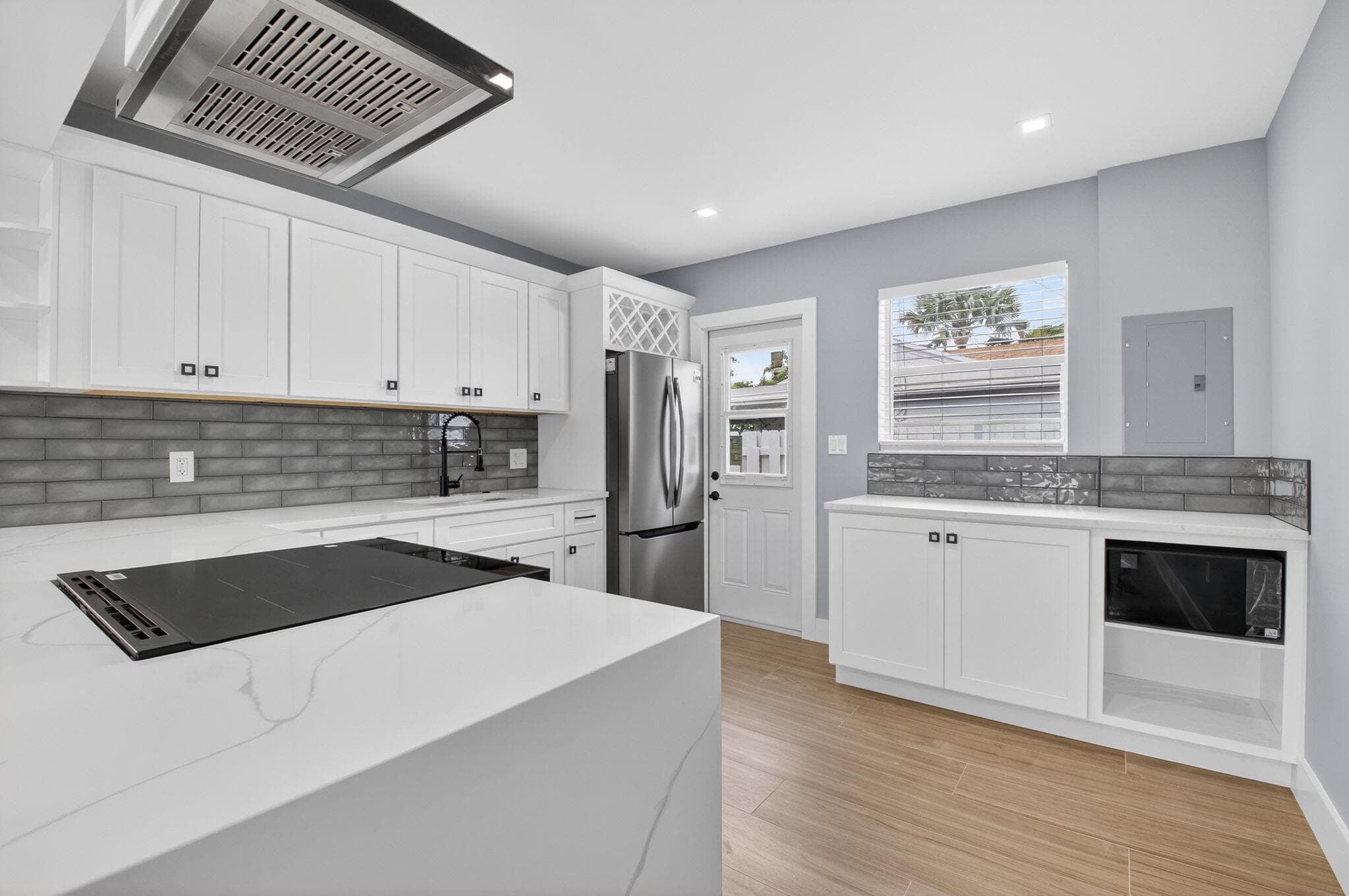 341 SE 3rd Avenue, Delray Beach, FL 33483 10