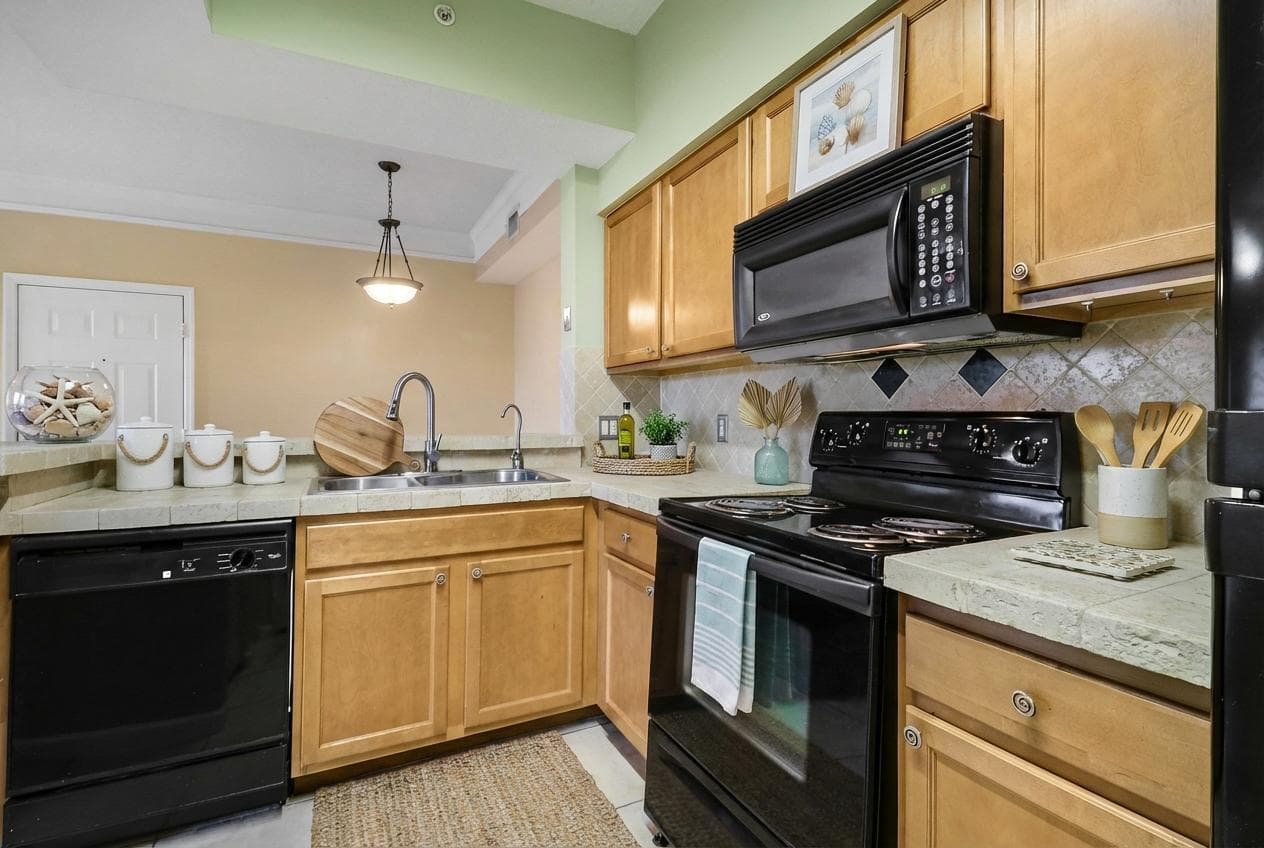 2309 Myrtlewood Circle E 2309, Palm Beach Gardens, FL 33418 14
