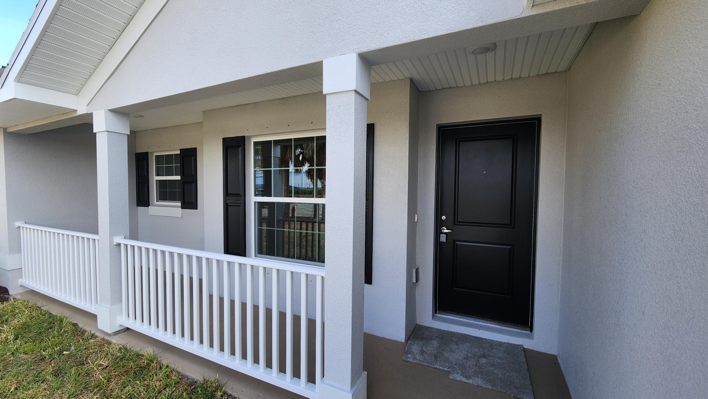 2049 SW Bayshore Boulevard, Port St. Lucie, FL 34984 3