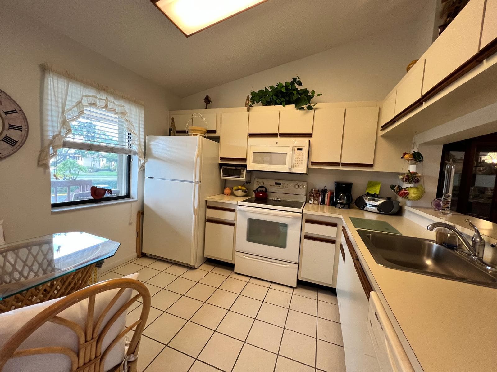 4682 Lucerne Lakes Boulevard 206, Lake Worth, FL 33467 6