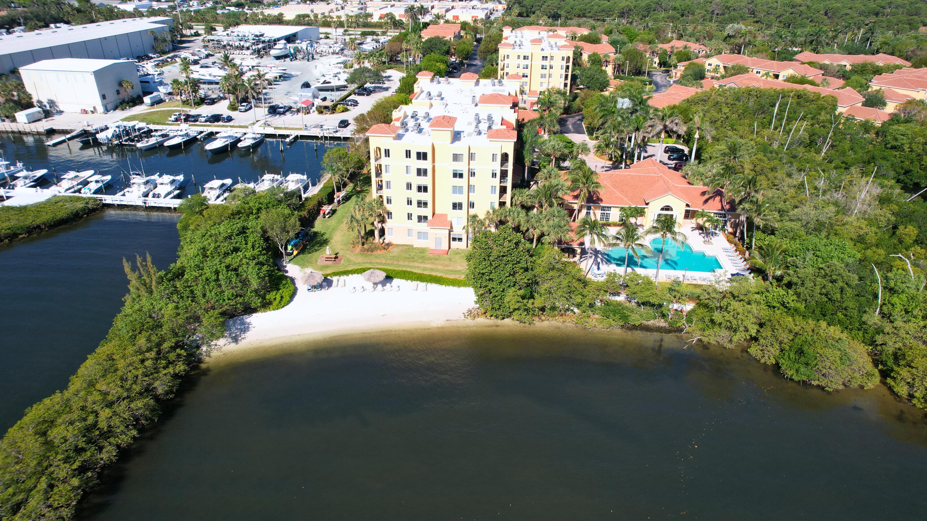 800 Scotia Drive 203, Hypoluxo, FL 33462