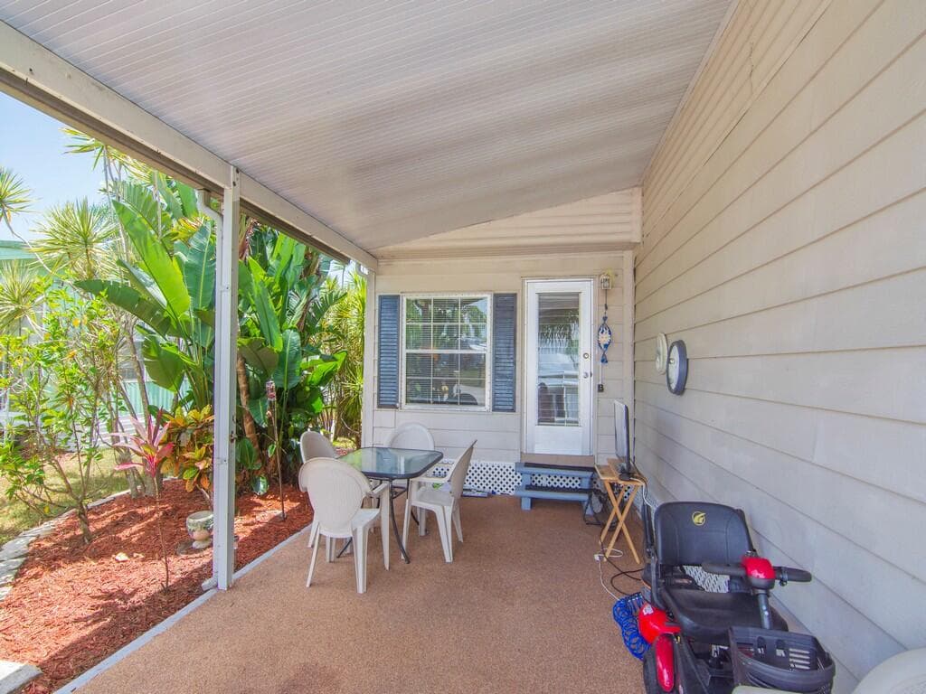 1 Castilla Lane, Port St. Lucie, FL 34952 4