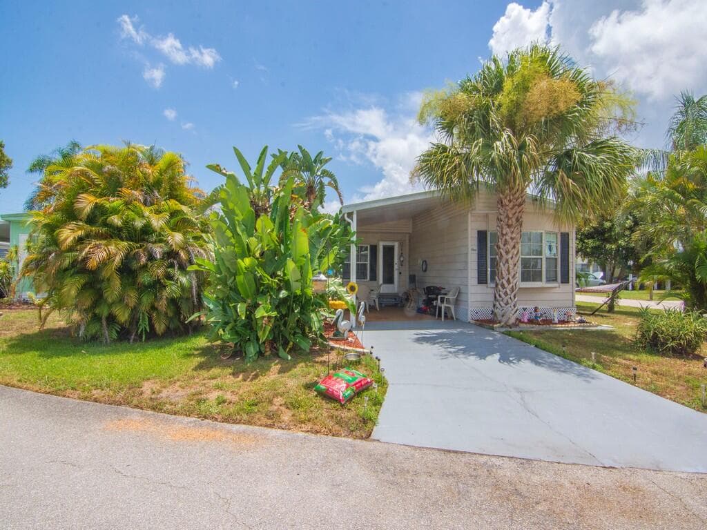 1 Castilla Lane, Port St. Lucie, FL 34952 8