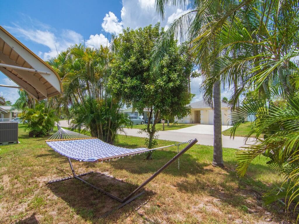 1 Castilla Lane, Port St. Lucie, FL 34952 12