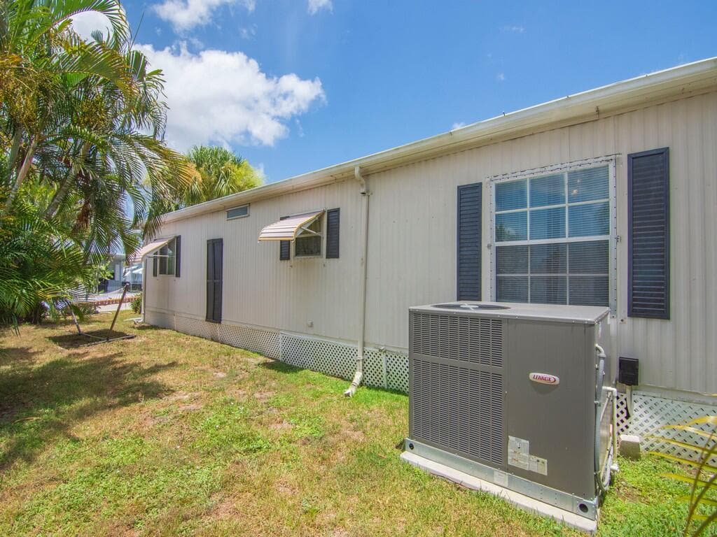 1 Castilla Lane, Port St. Lucie, FL 34952 13