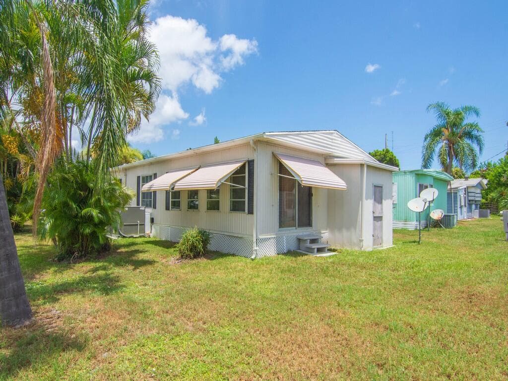 1 Castilla Lane, Port St. Lucie, FL 34952 34