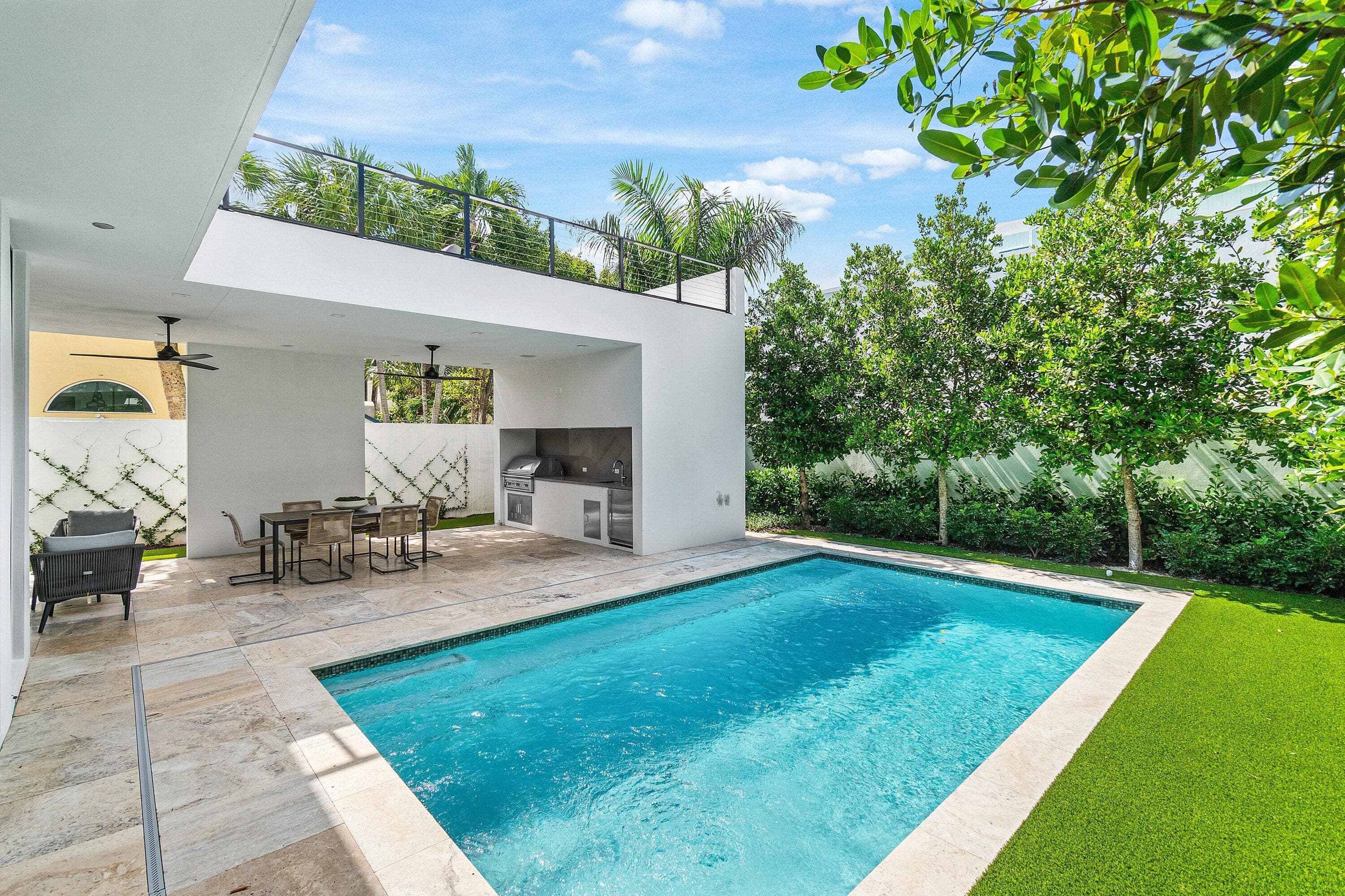810 Palm Trail, Delray Beach, FL 33483 33