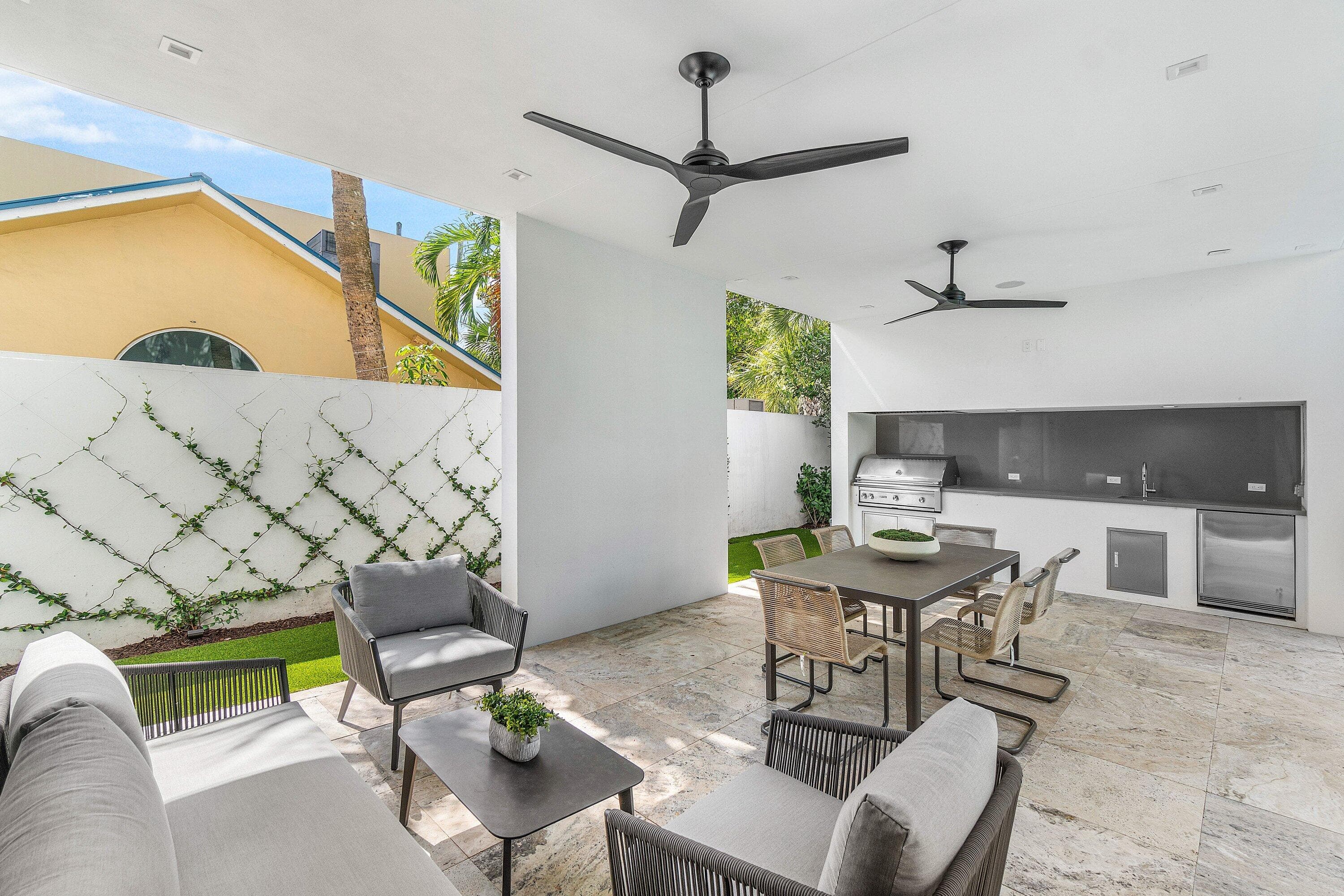 810 Palm Trail, Delray Beach, FL 33483 29