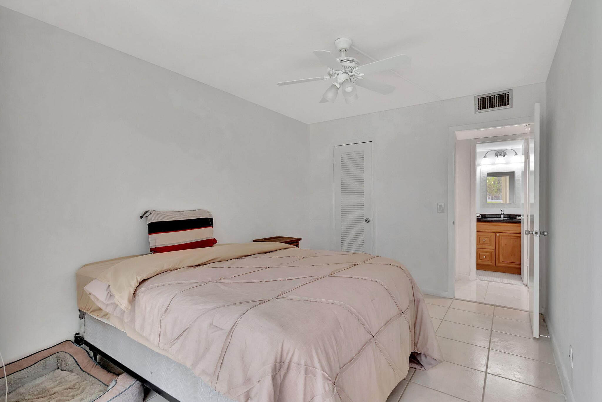 339 Preston I, Boca Raton, FL 33434 27