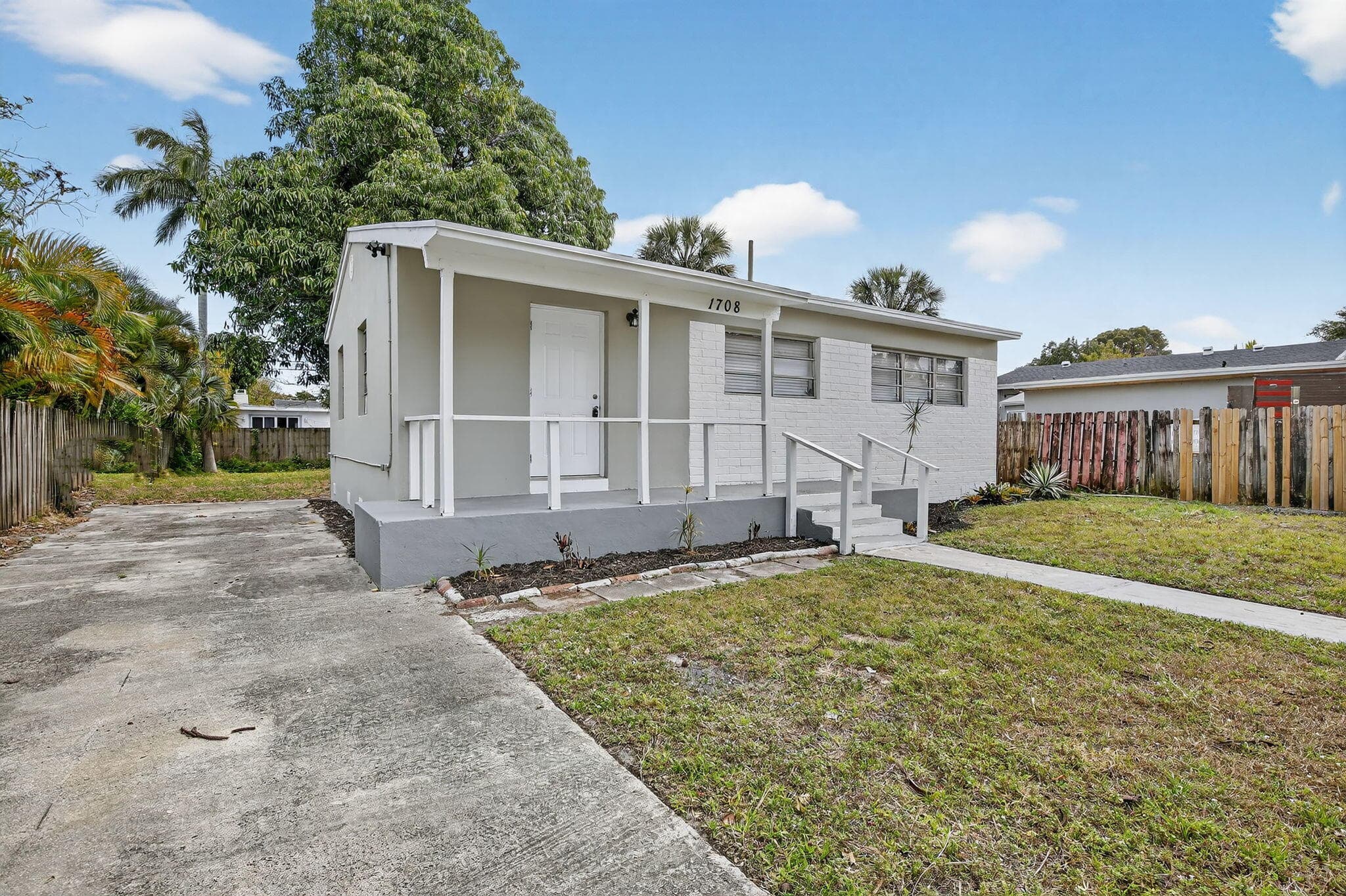 1708 NW 8th Avenue, Fort Lauderdale, FL 33311 8