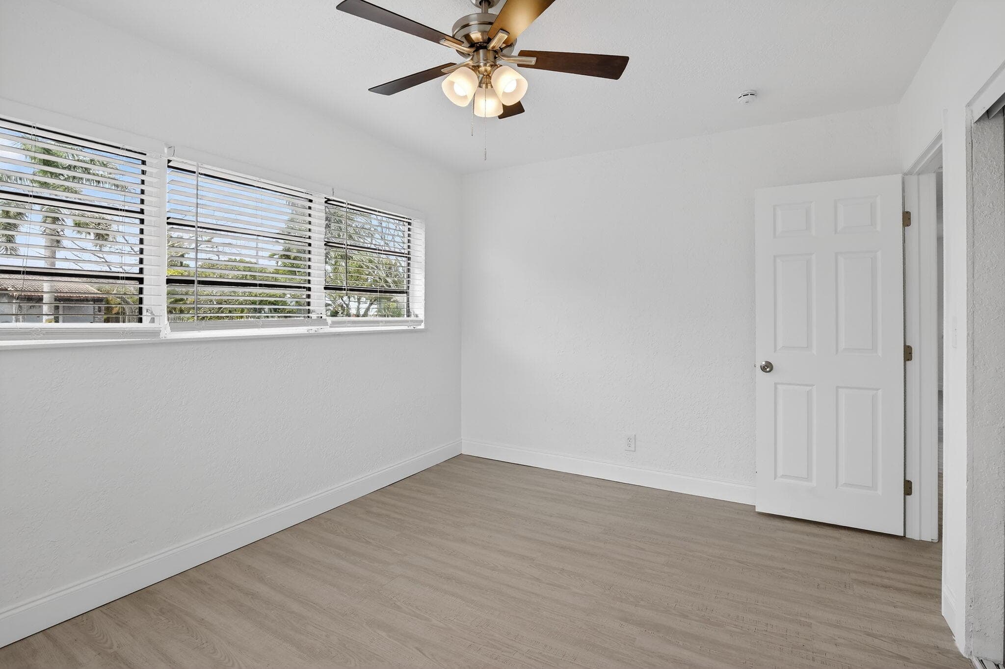 1708 NW 8th Avenue, Fort Lauderdale, FL 33311 23