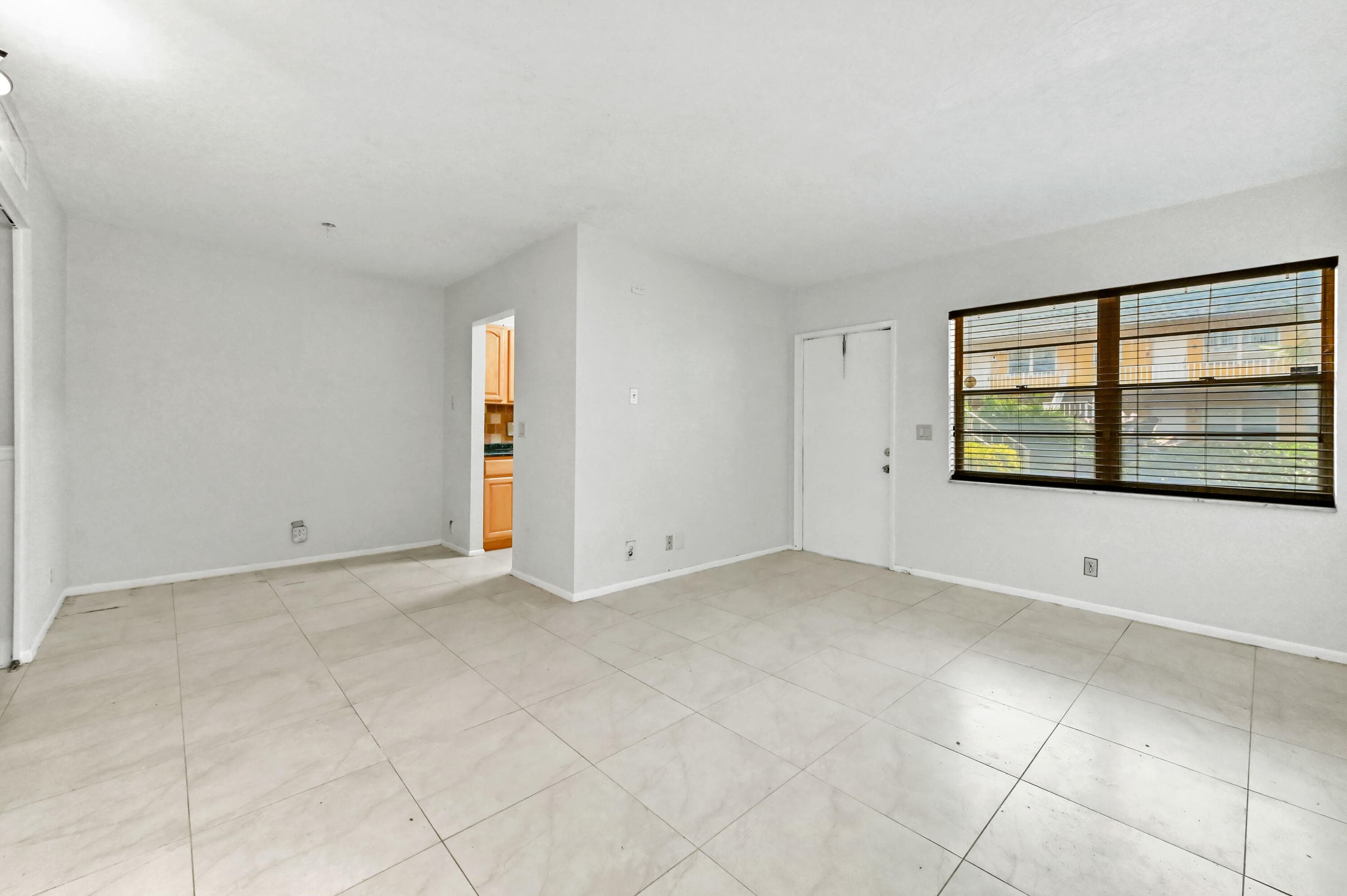 240 Croton Avenue 102, Lantana, FL 33462 4