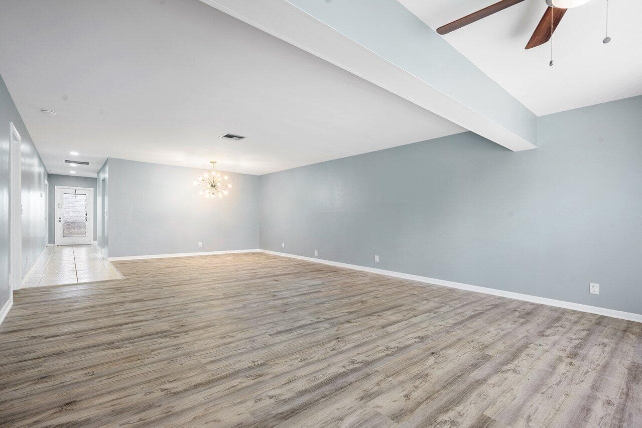 1740 NW 19th Terrace 204, Delray Beach, FL 33445 9