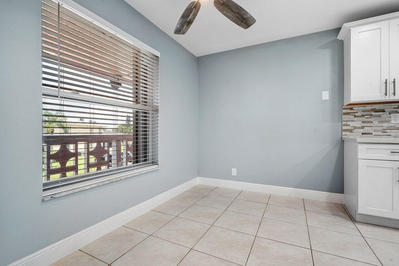 1740 NW 19th Terrace 204, Delray Beach, FL 33445 5