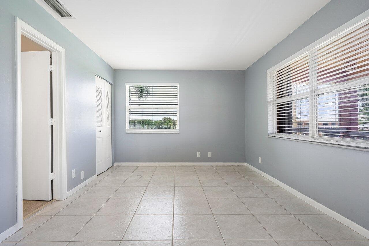 1740 NW 19th Terrace 204, Delray Beach, FL 33445 29