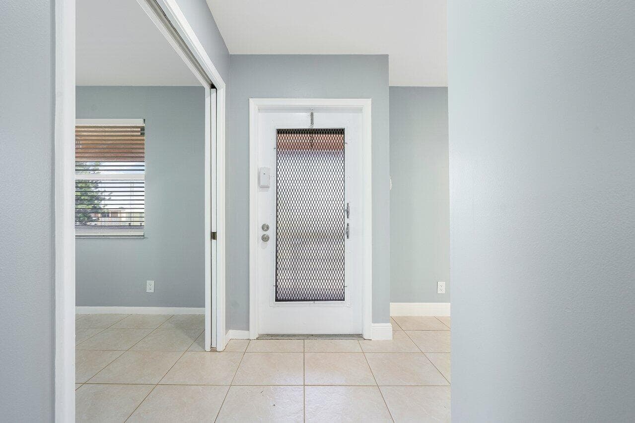1740 NW 19th Terrace 204, Delray Beach, FL 33445 30