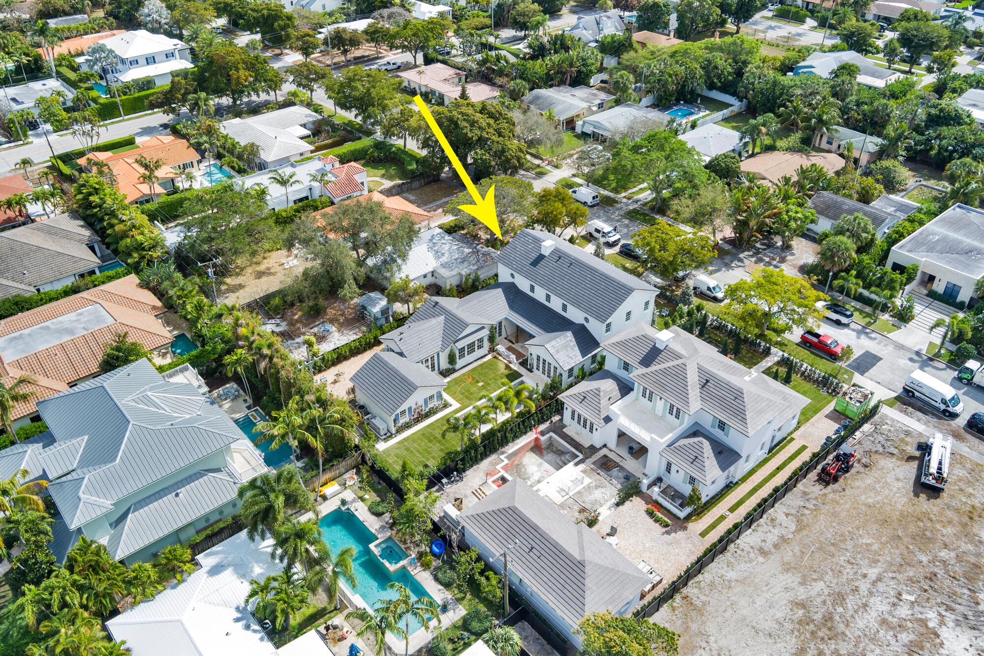 225 Seville Road, West Palm Beach, FL 33405 25