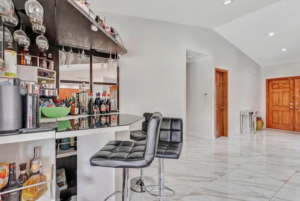 1280 NW 114th Avenue, Coral Springs, FL 33071 5