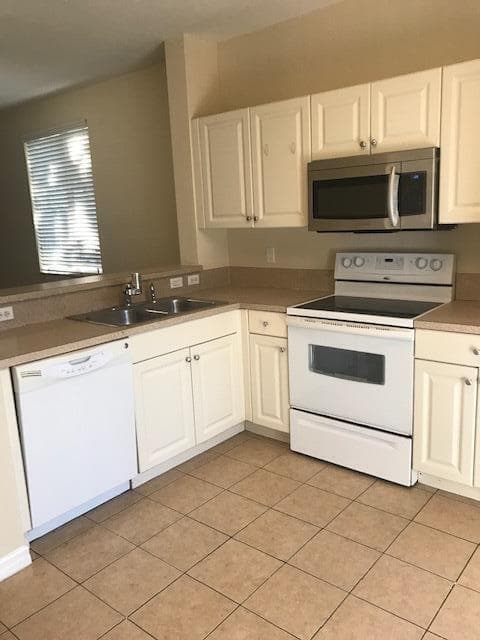 3511 Sonoma Drive, Riviera Beach, FL 33404 18