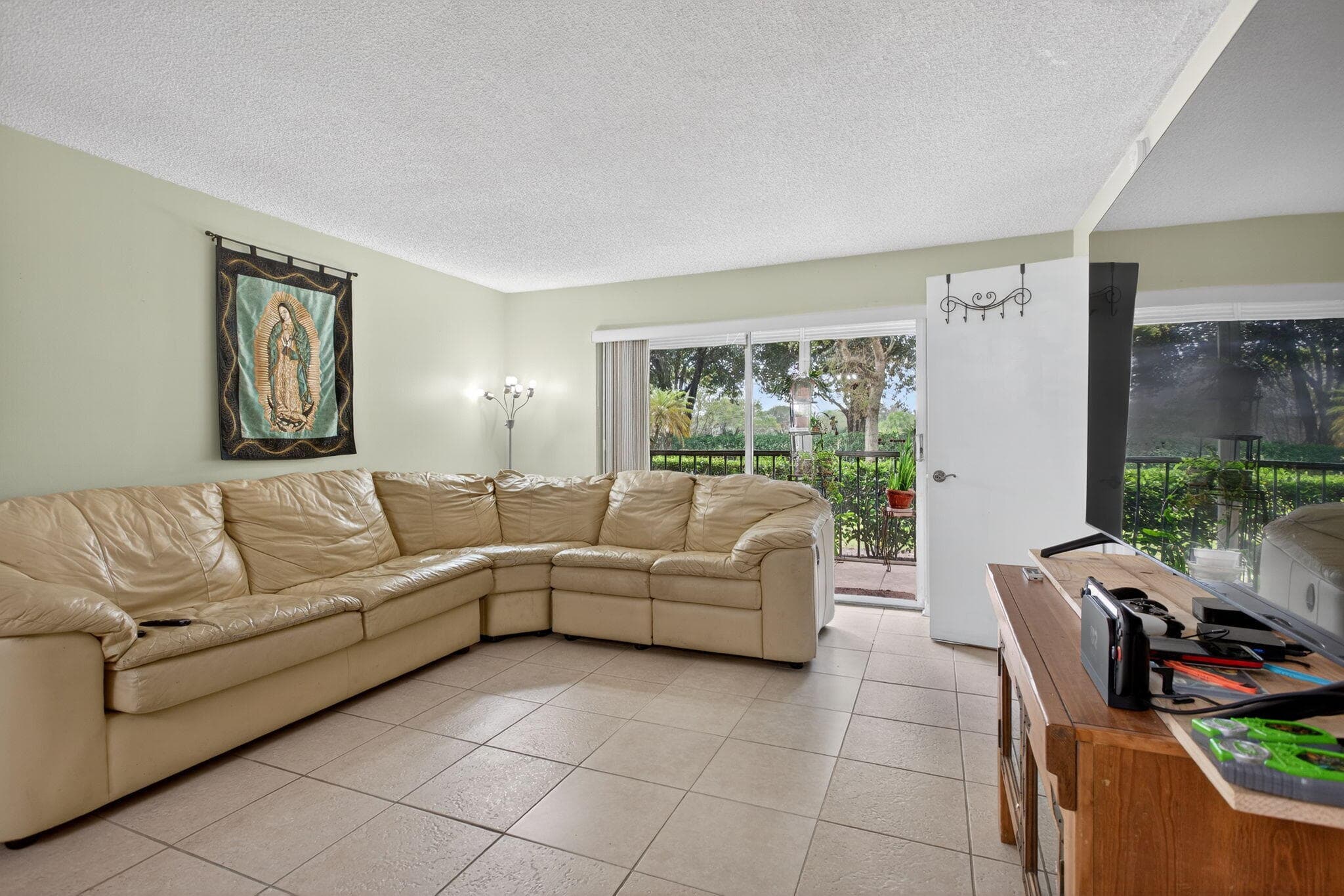 5900 NW 44th Street 115, Lauderhill, FL 33319 6